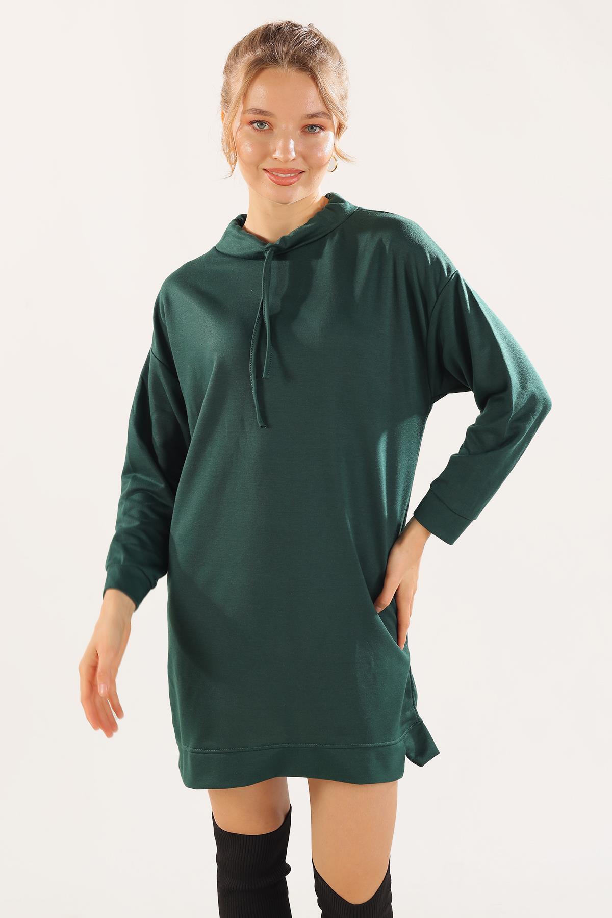 Zümrüt Yaka Bağcık Sweat 7383 - 1