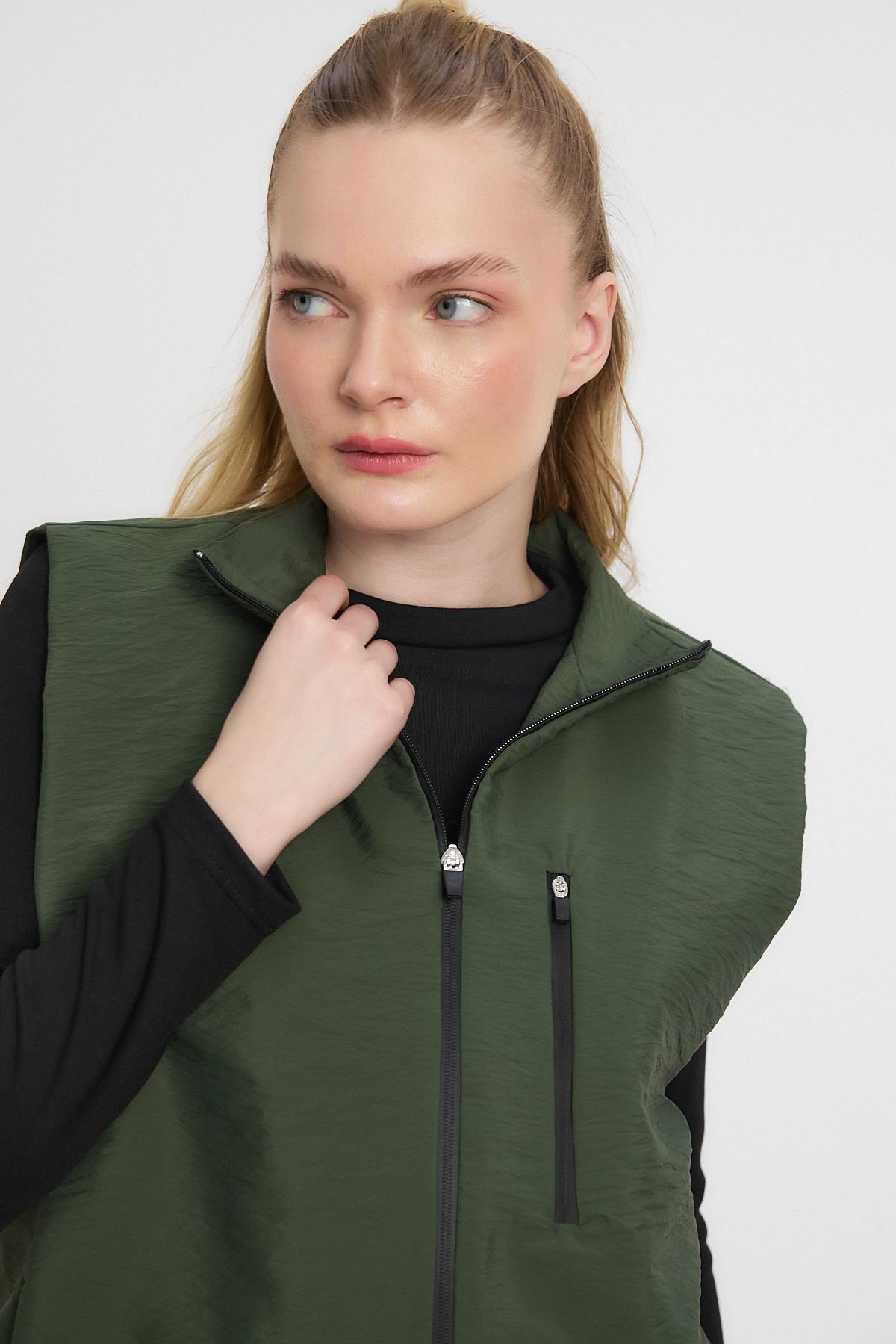 4523A Yan Cepli Sıfır Kol Yelek Haki - 4