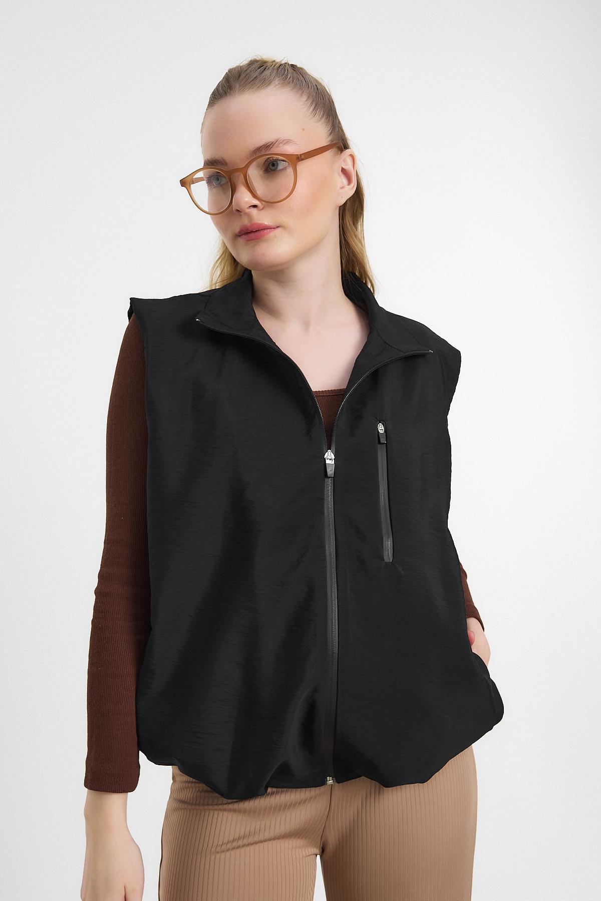 4523A Yan Cepli Sıfır Kol Yelek Siyah - 7