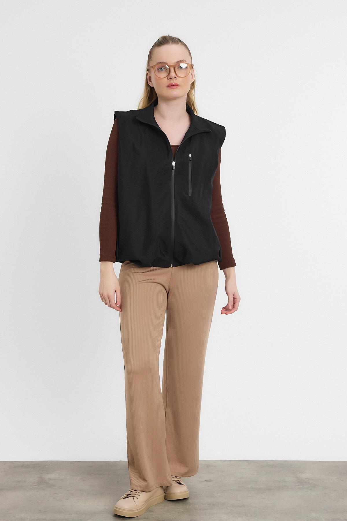 Siyah Yan Cepli Sıfır Kol Yelek 4523A - 6