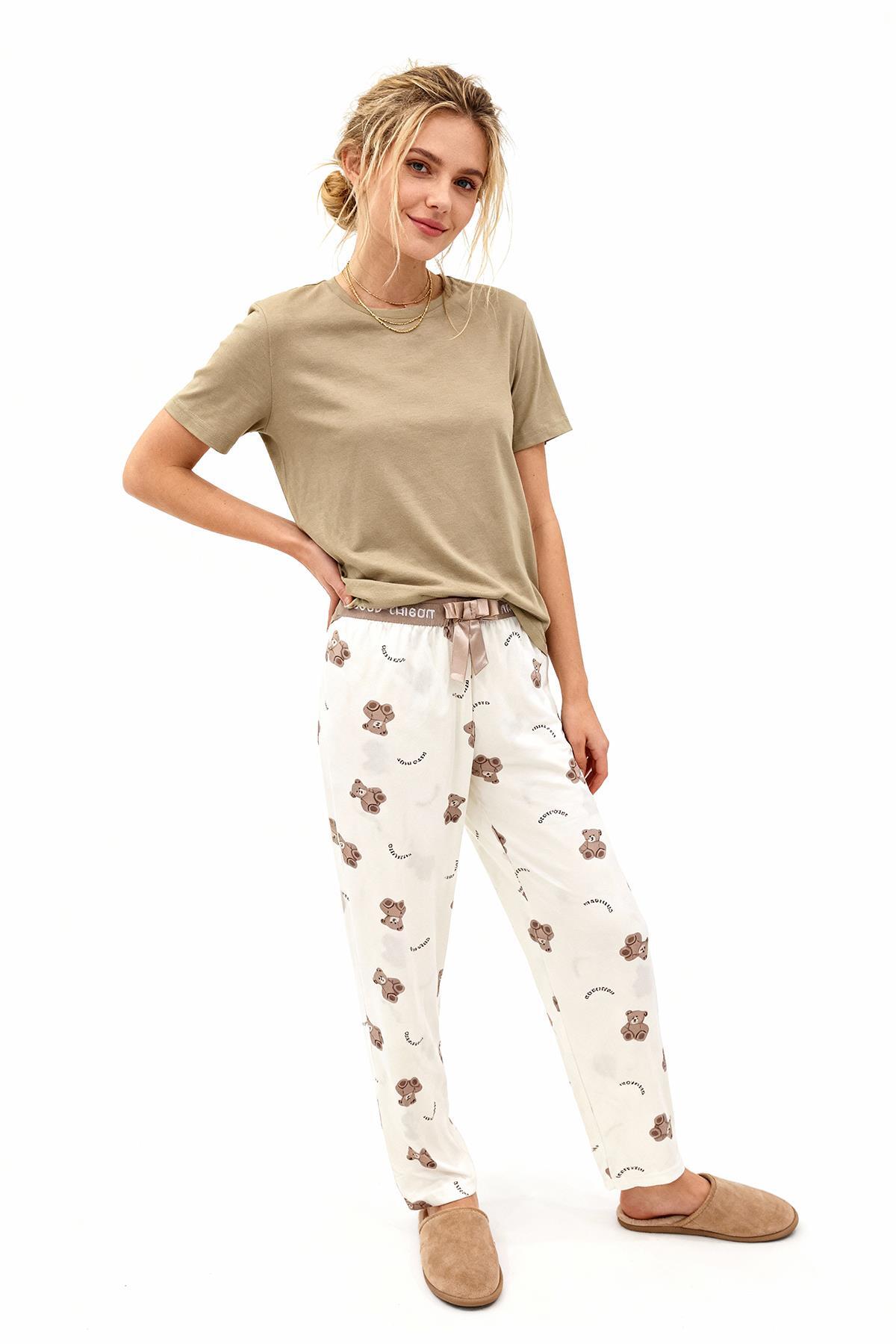 4534 Ayıcık Desen Pijama Krem - 1