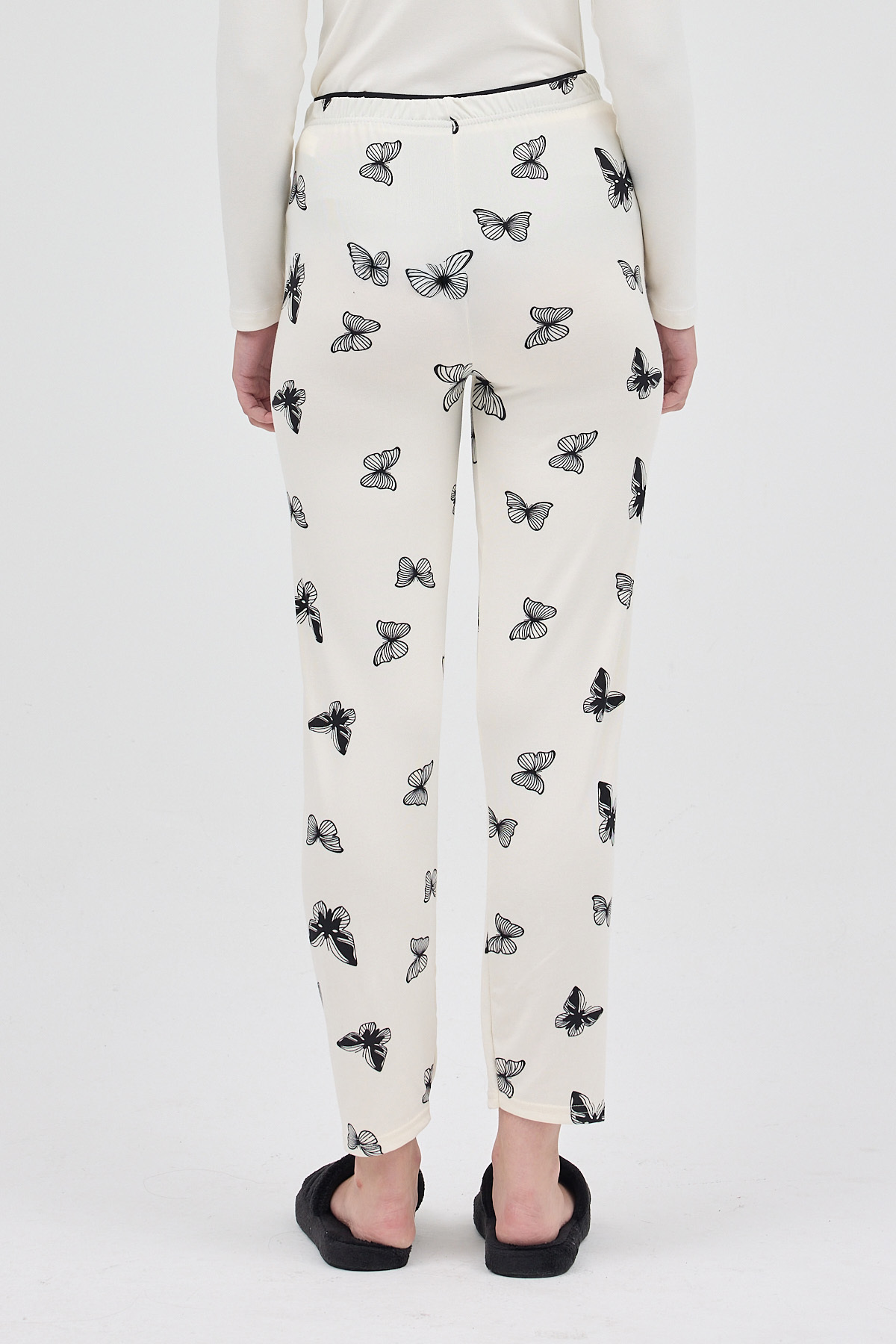 Beyaz Desenli Kadın Pijama 4541 - 5