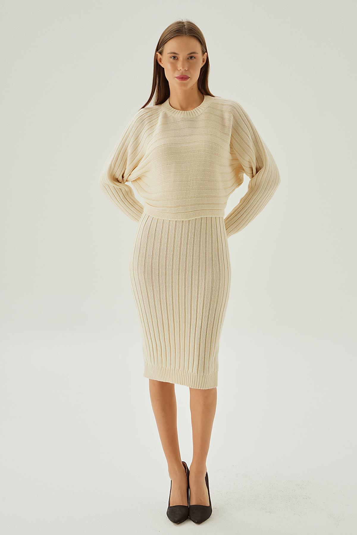 Bej Kazak Elbise Takım 4595 