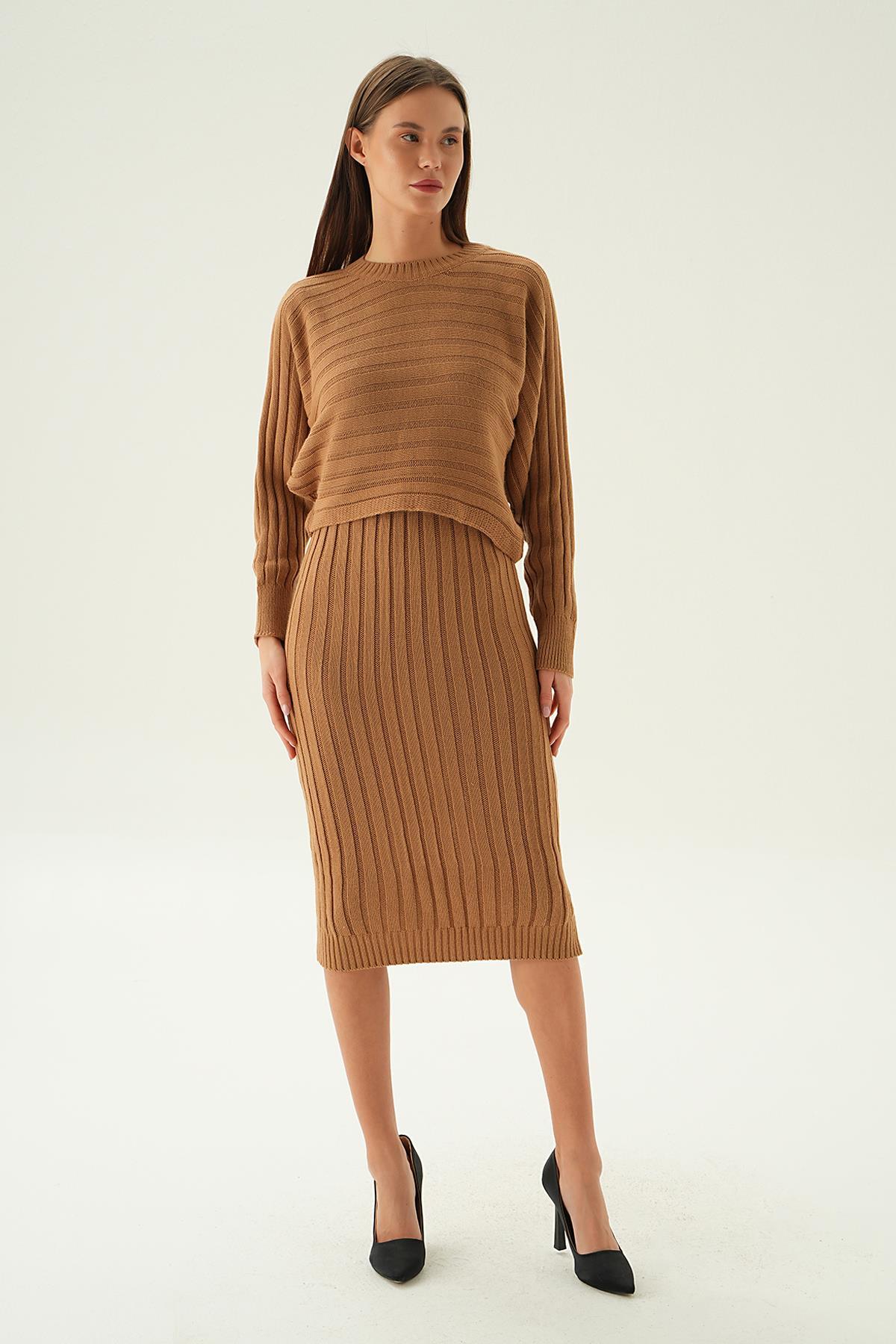 Bisküvi Kazak Elbise Takım 4595 - 2