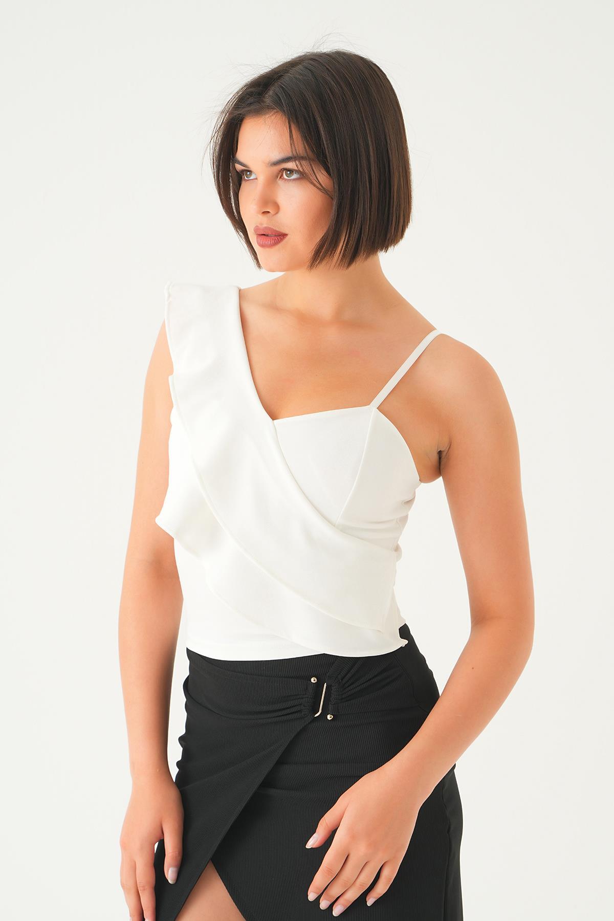 Beyaz Fırfır Detay Bluz 4986 - 5