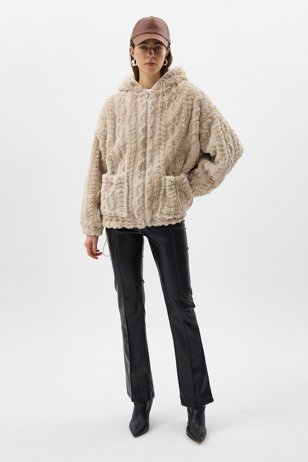 Ekru Fermuarlı Cepli Kapüşonlu Peluş Kadın Hırka Ceket 5061 - RAYS