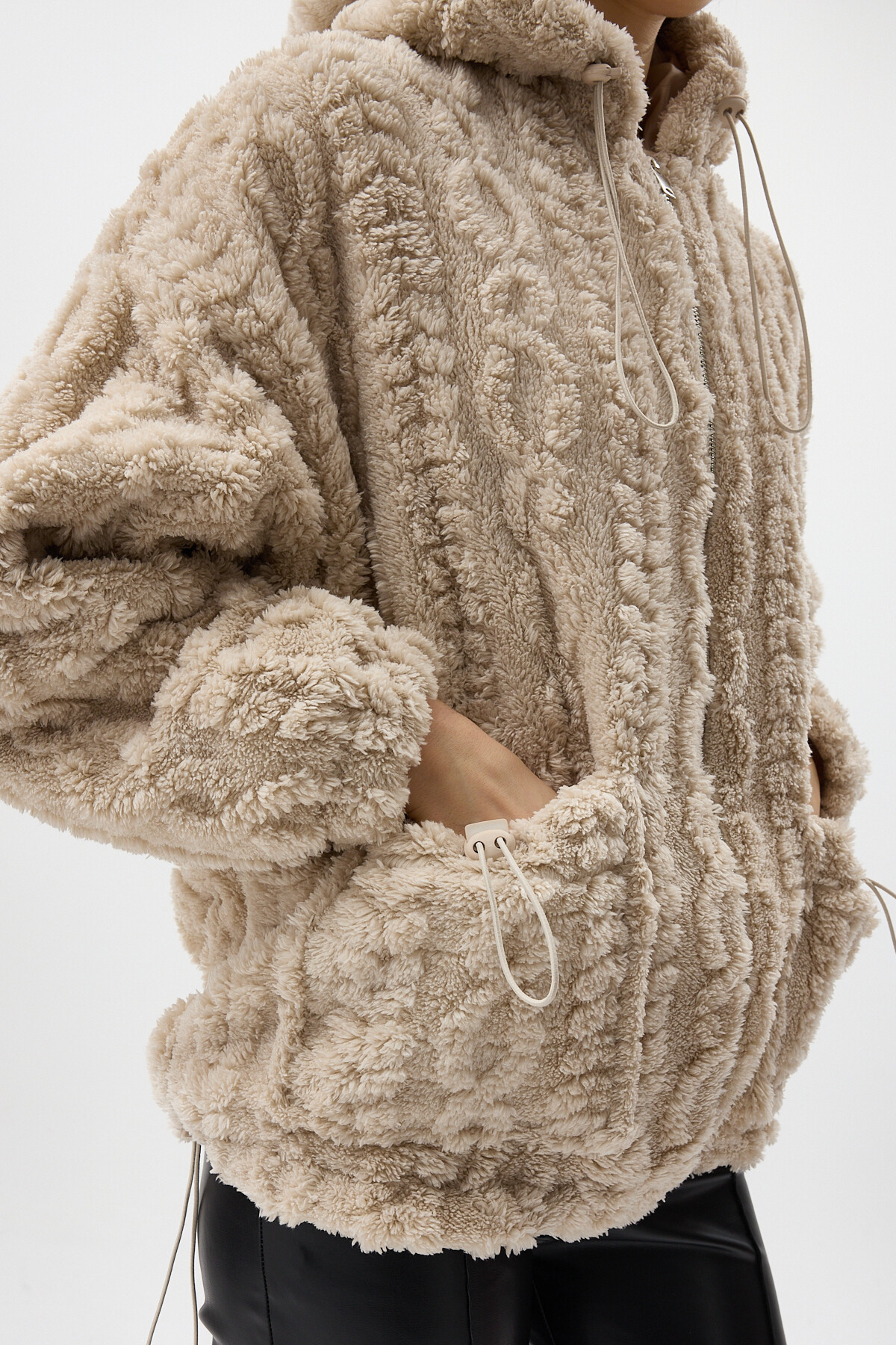 Ekru Fermuarlı Cepli Kapüşonlu Peluş Kadın Hırka Ceket 5061 - RAYS