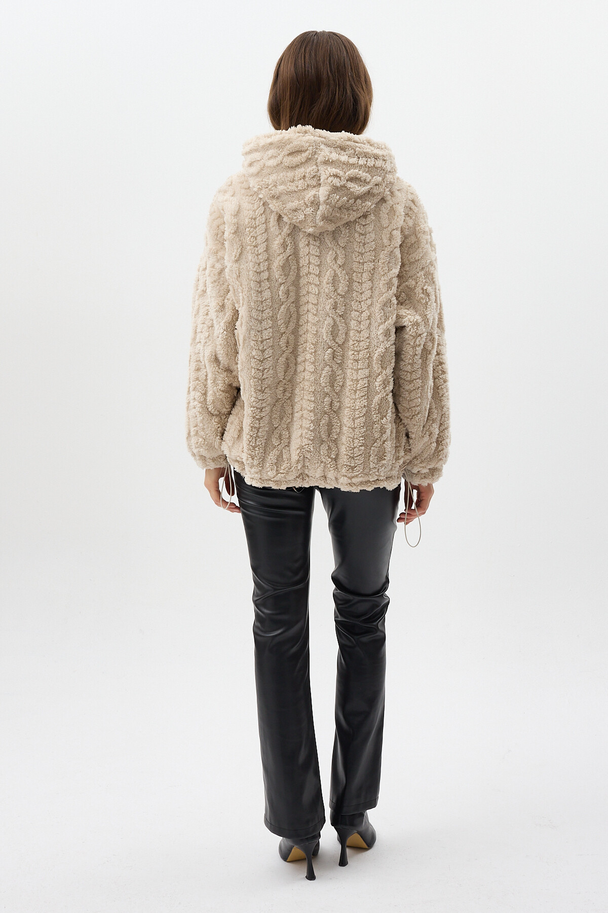Ekru Fermuarlı Cepli Kapüşonlu Peluş Kadın Hırka Ceket 5061 - 5