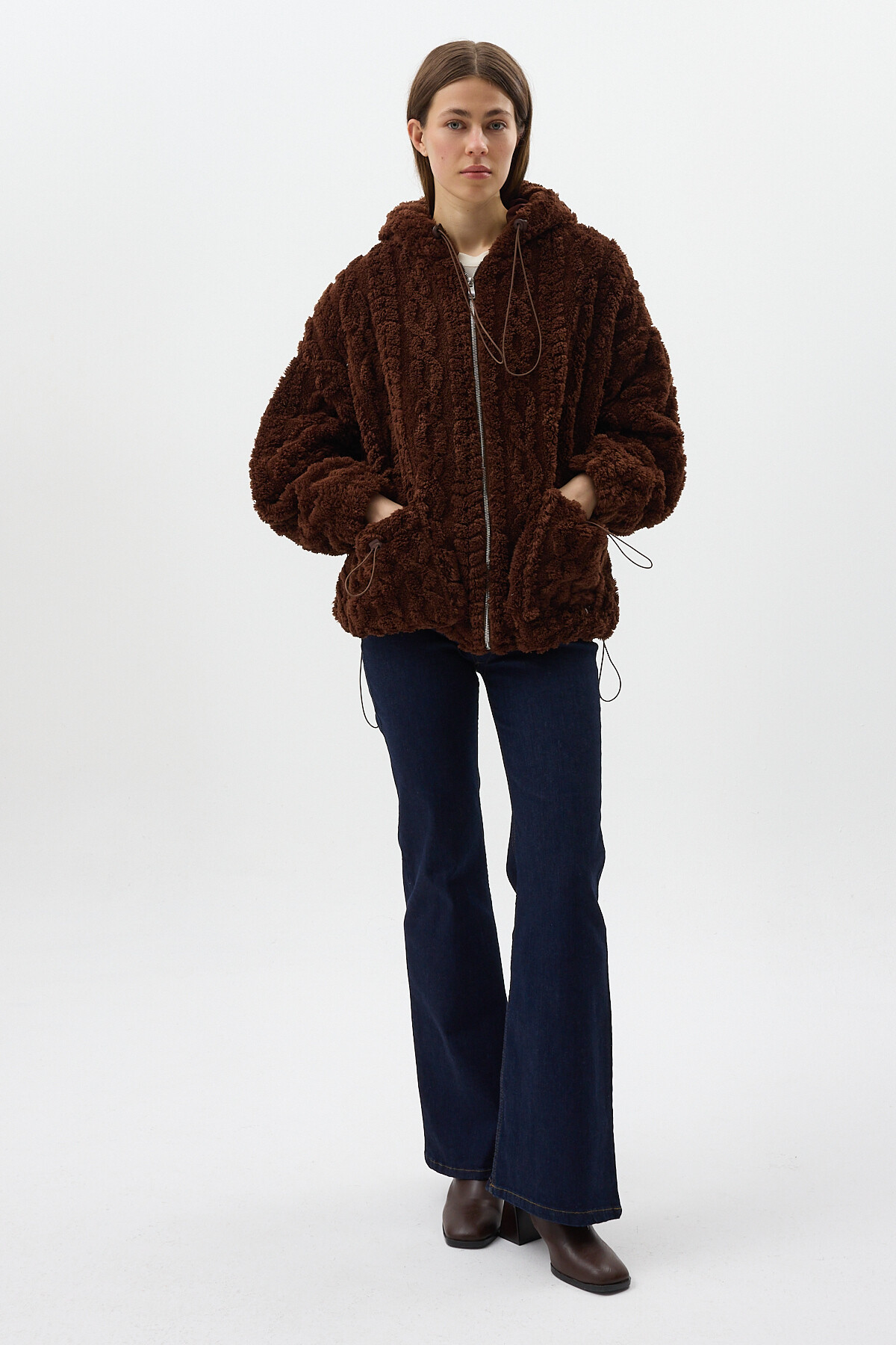 Kahverengi Fermuarlı Cepli Kapüşonlu Peluş Kadın Hırka Ceket 5061 - RAYS