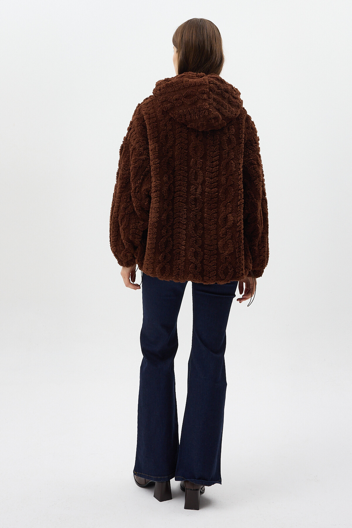 Kahverengi Fermuarlı Cepli Kapüşonlu Peluş Kadın Hırka Ceket 5061 - 5