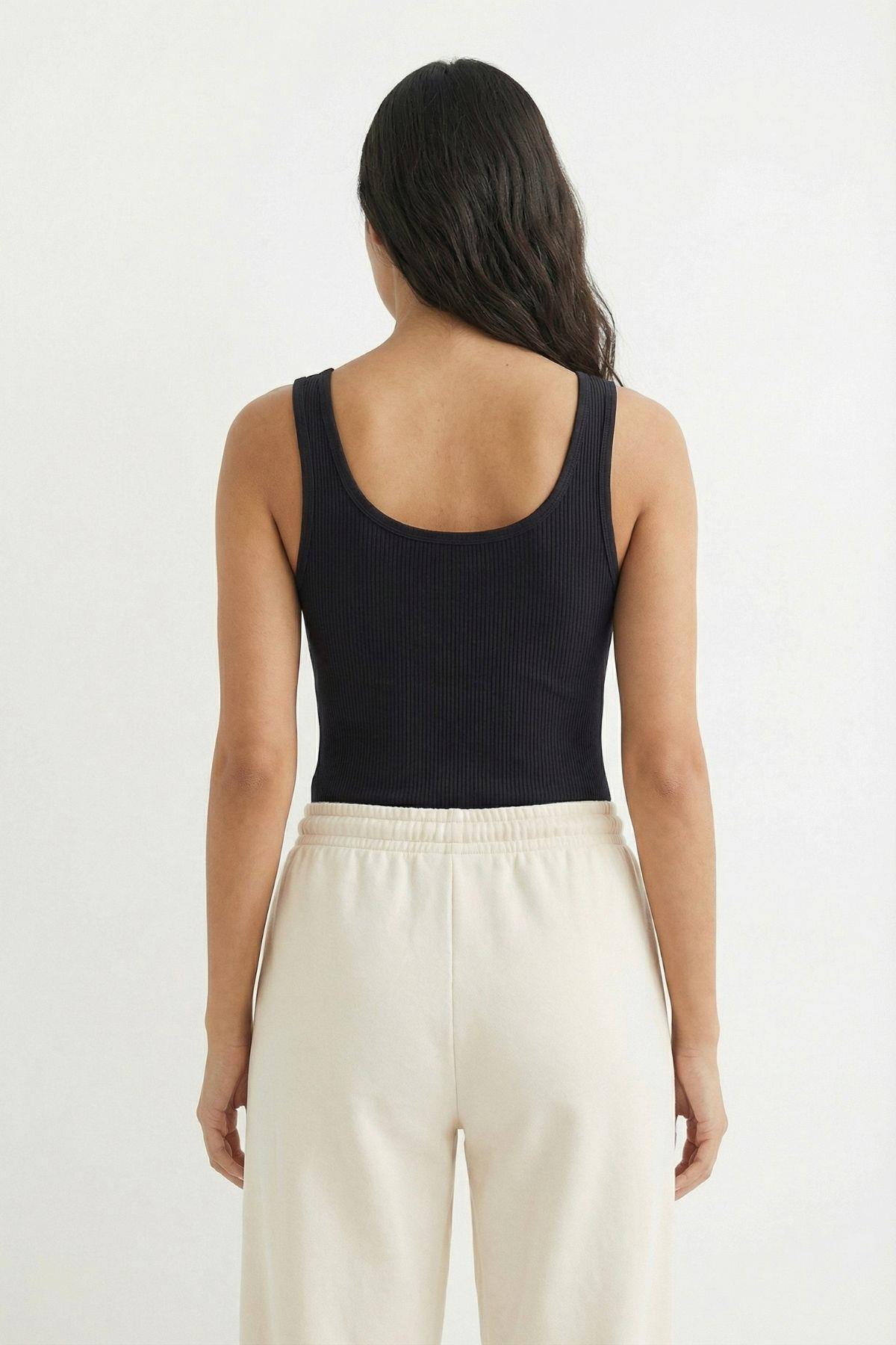 Siyah Kalın Askılı U Yaka Atlet 5068 - 3