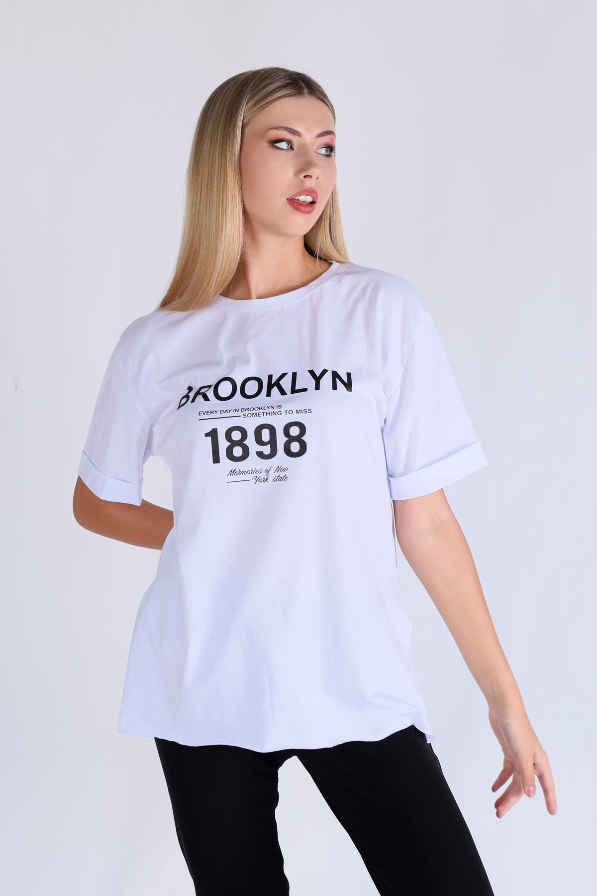 Beyaz Brooklyn Baskı Oversize Tişört 5129 - 1
