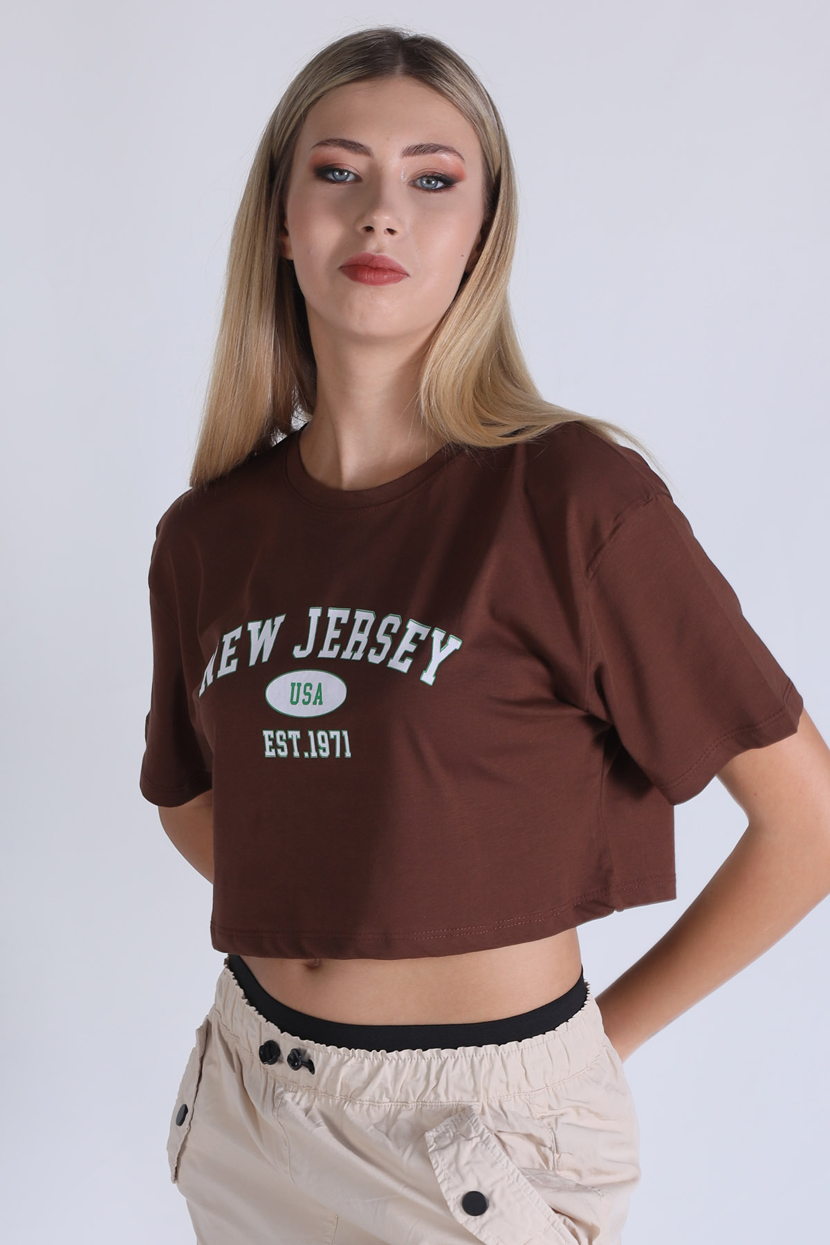 5162 New Jersey Baskı Crop Tişört Kahve - 2