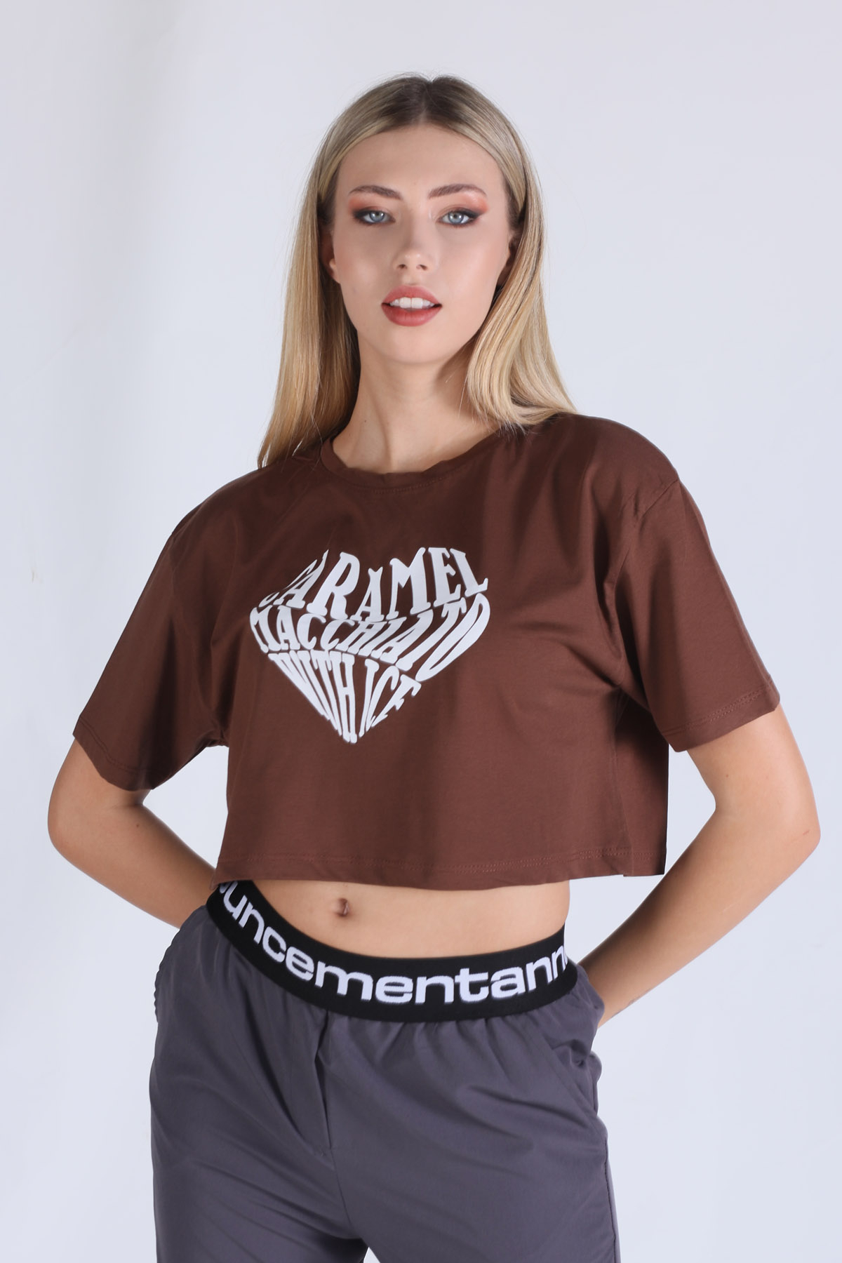 Kahve Caramel Baskı Crop Tişört 5164 