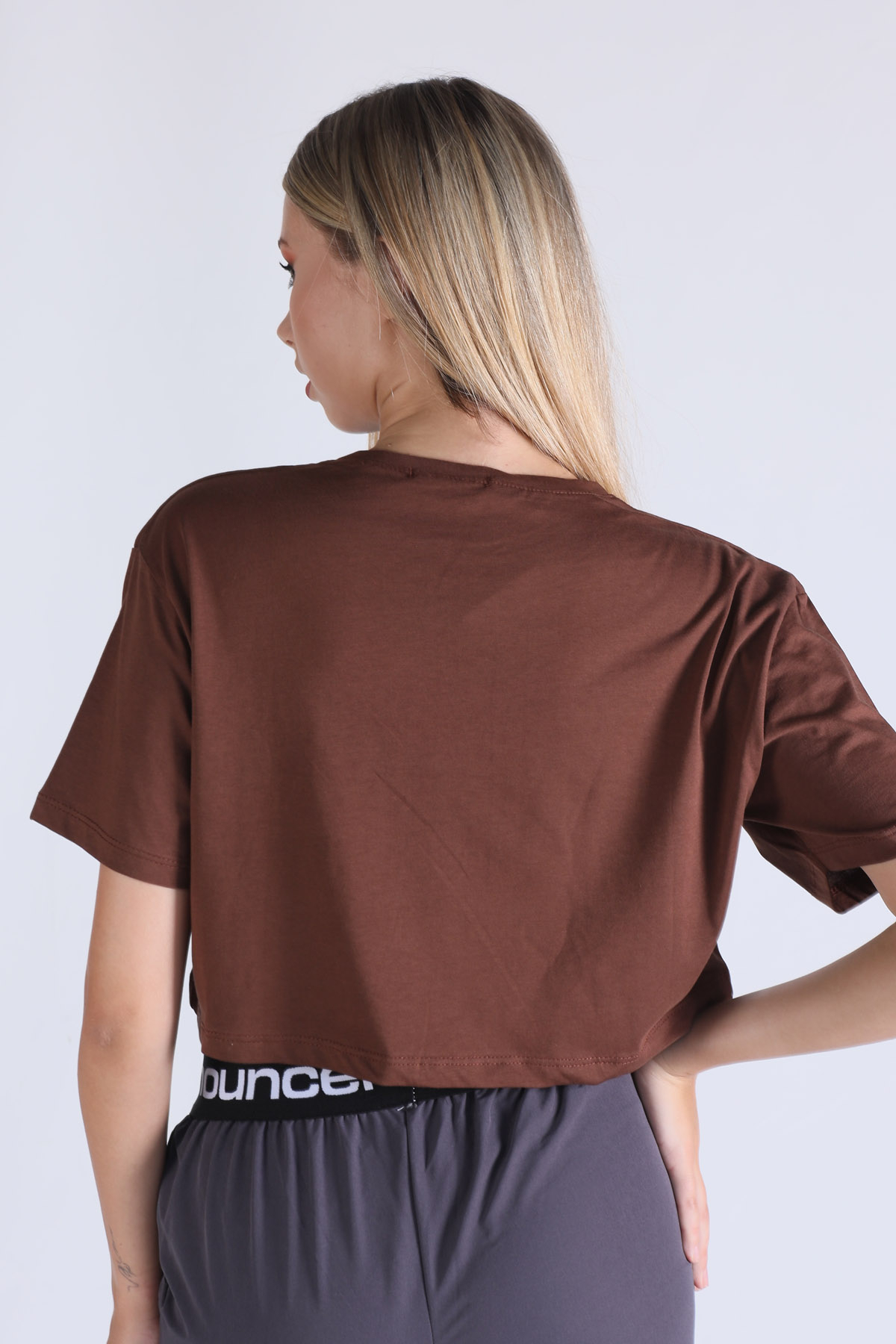 Kahve Caramel Baskı Crop Tişört 5164 - 4