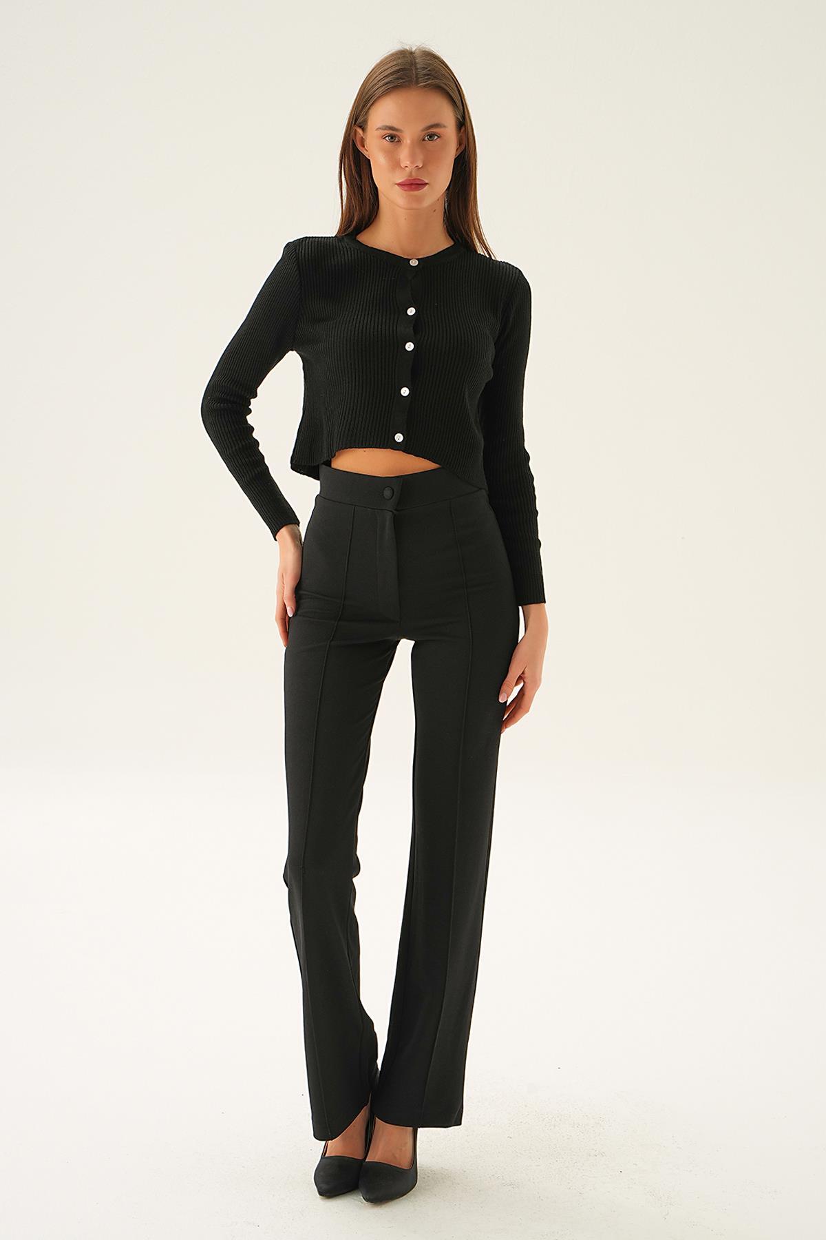 Siyah Önü Düğmeli Bluz 5278 - 3