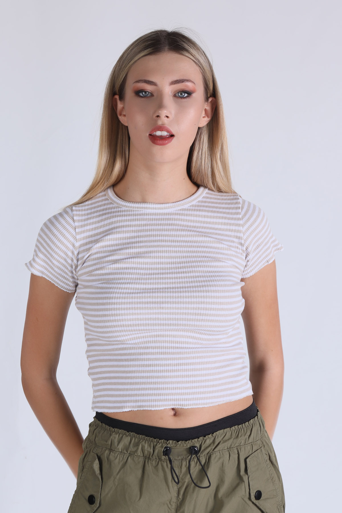 5285 Çizgili Crop Bluz Bisküvi - 4