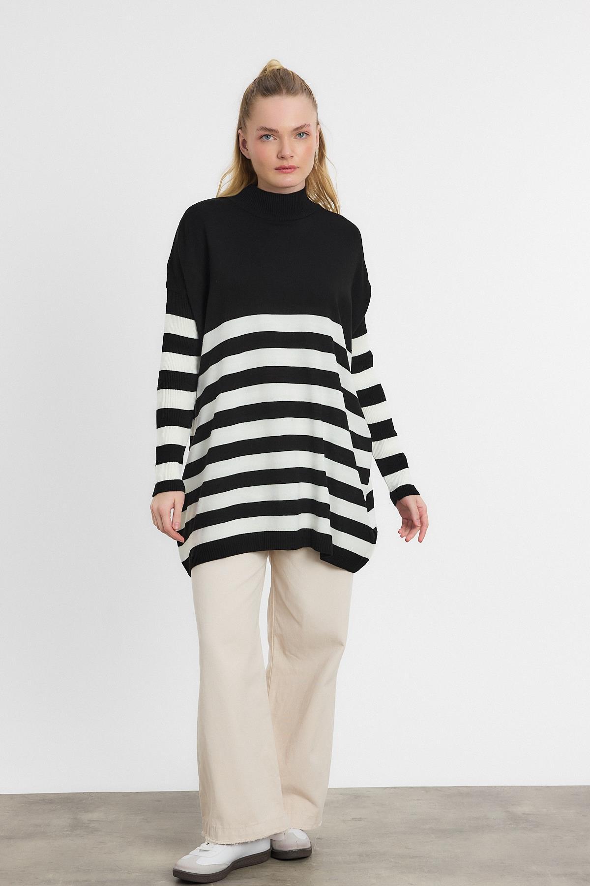 5325 Kalın Çizgili Tunik Siyah 