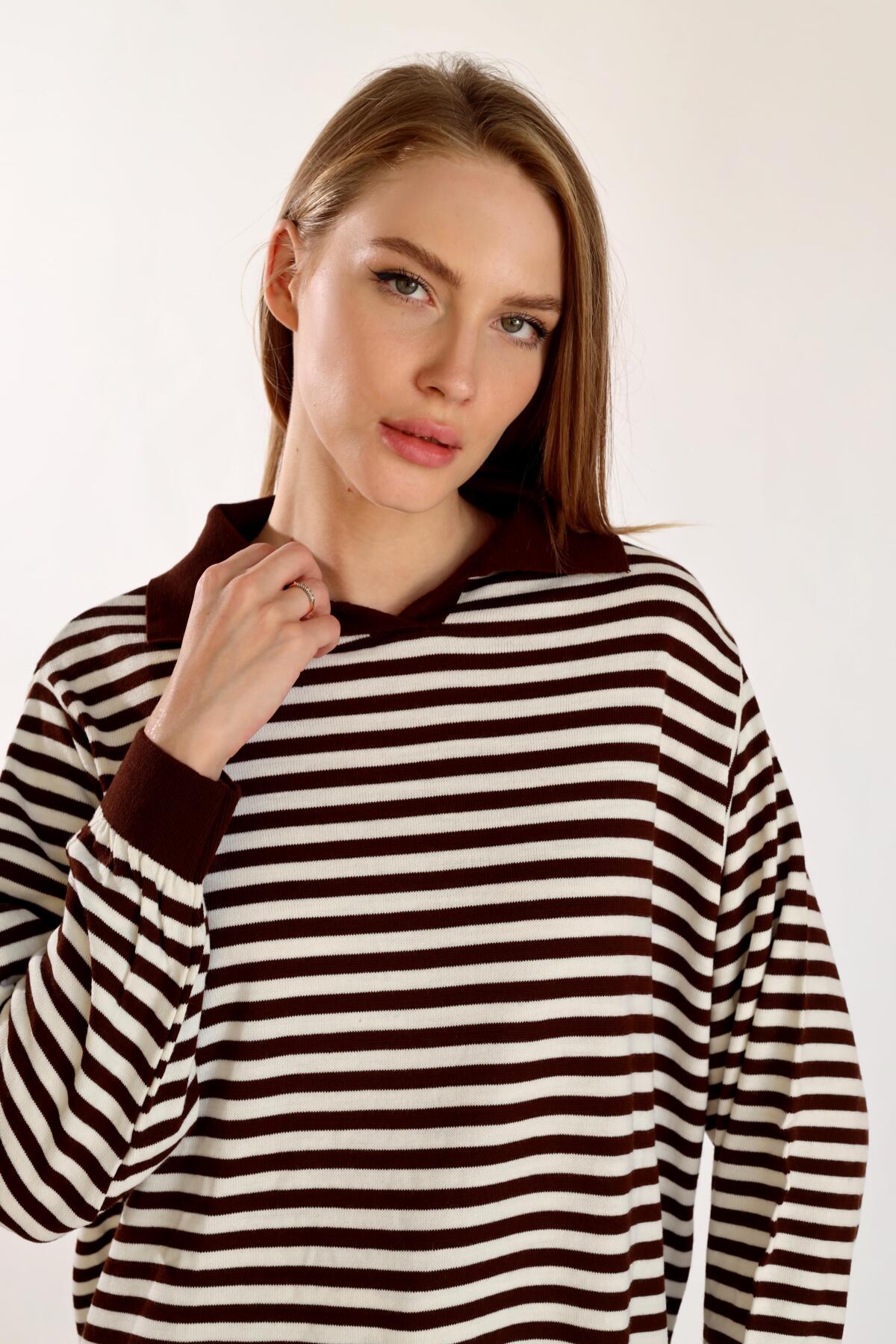 Acı Kahve İnce Çizgi Polo Yaka Tunik 5345 - 3