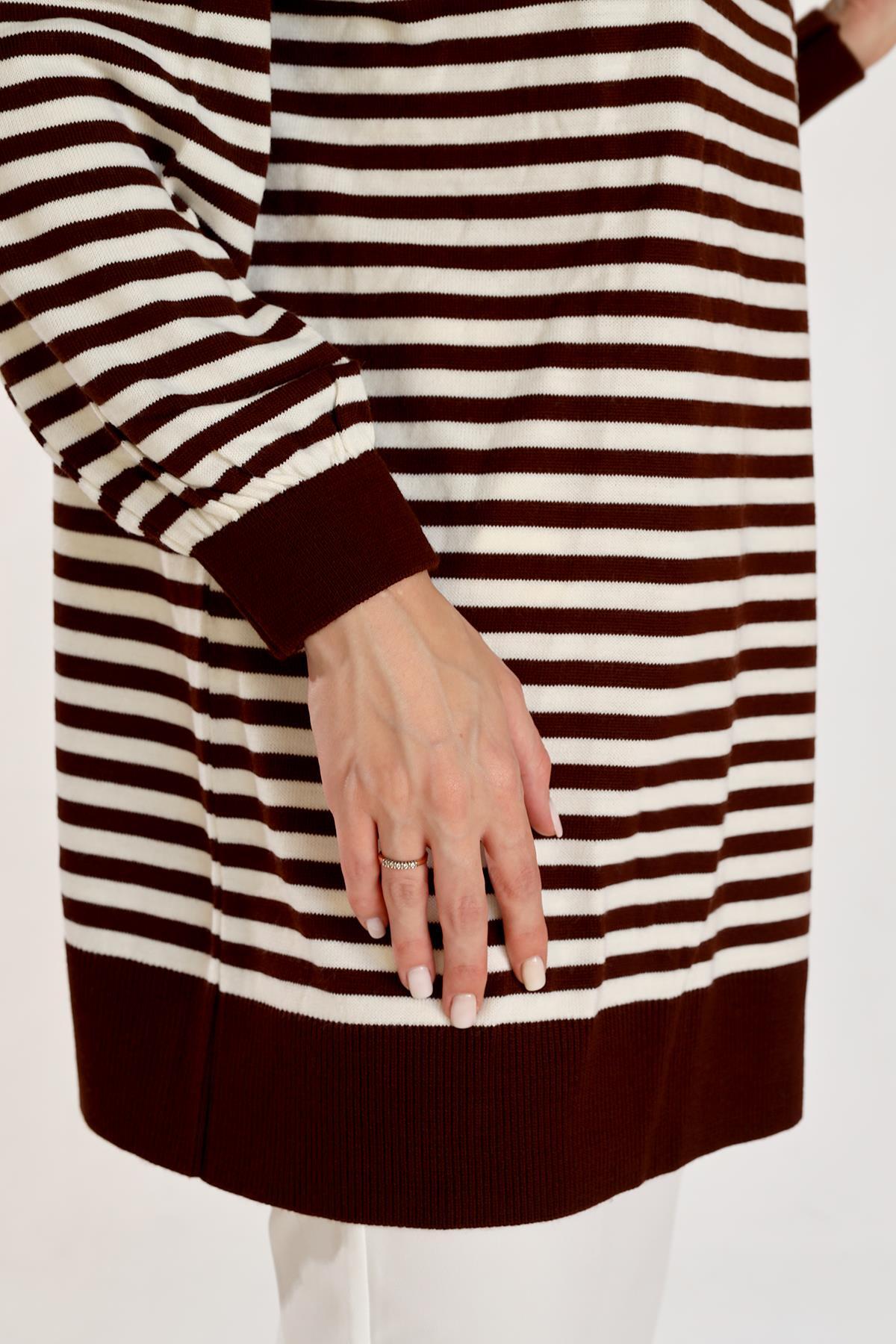 Acı Kahve İnce Çizgi Polo Yaka Tunik 5345 - 7