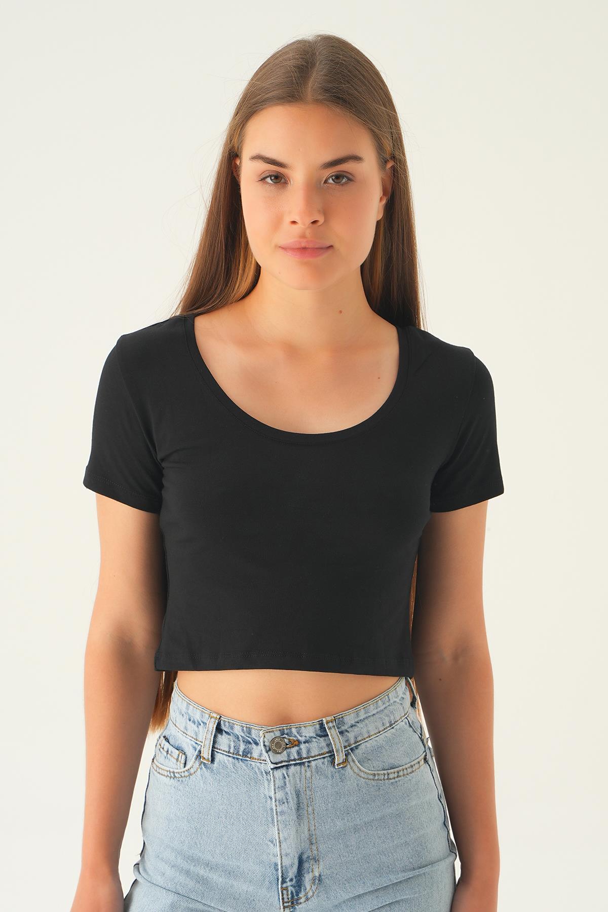 537 U Yaka Kısa Tişört Siyah 