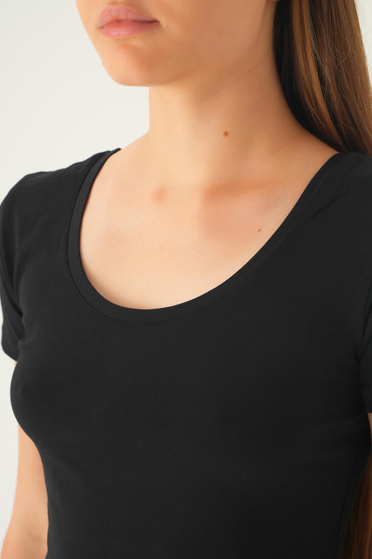 Siyah Ön Arka U Yaka Kısa Tişört 537 - 6