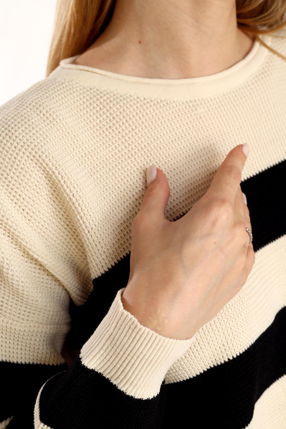 Ekru Bisiklet Yaka Çizgili Tunik 5380 - 3