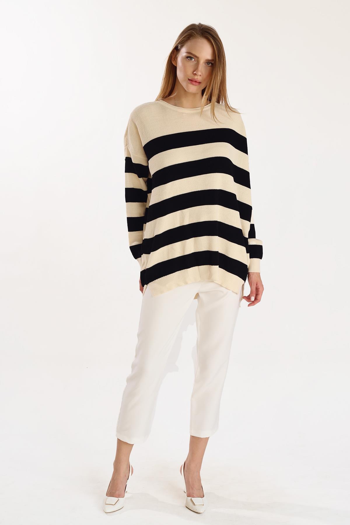 Ekru Bisiklet Yaka Çizgili Tunik 5380 - 7