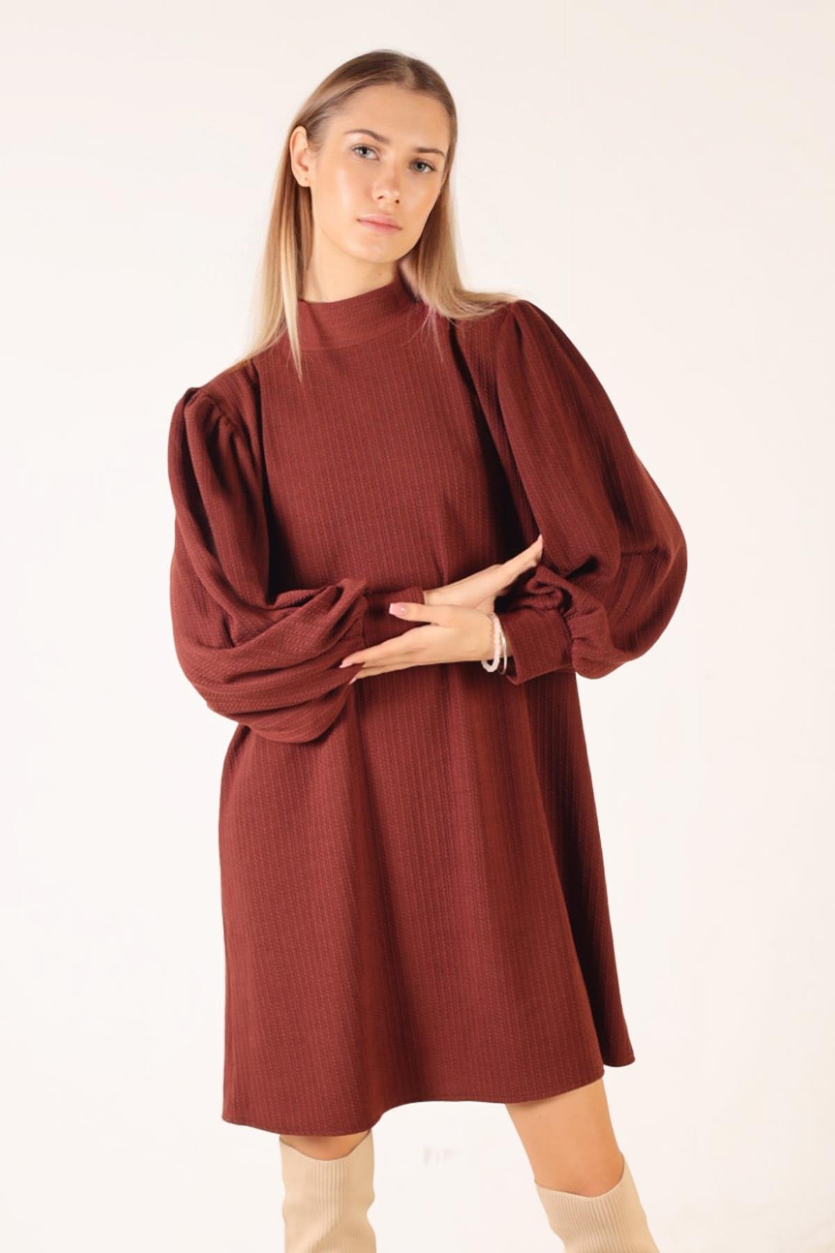 5468 Kol Büzgü Detay Kemerli Tunik Kahve - 4