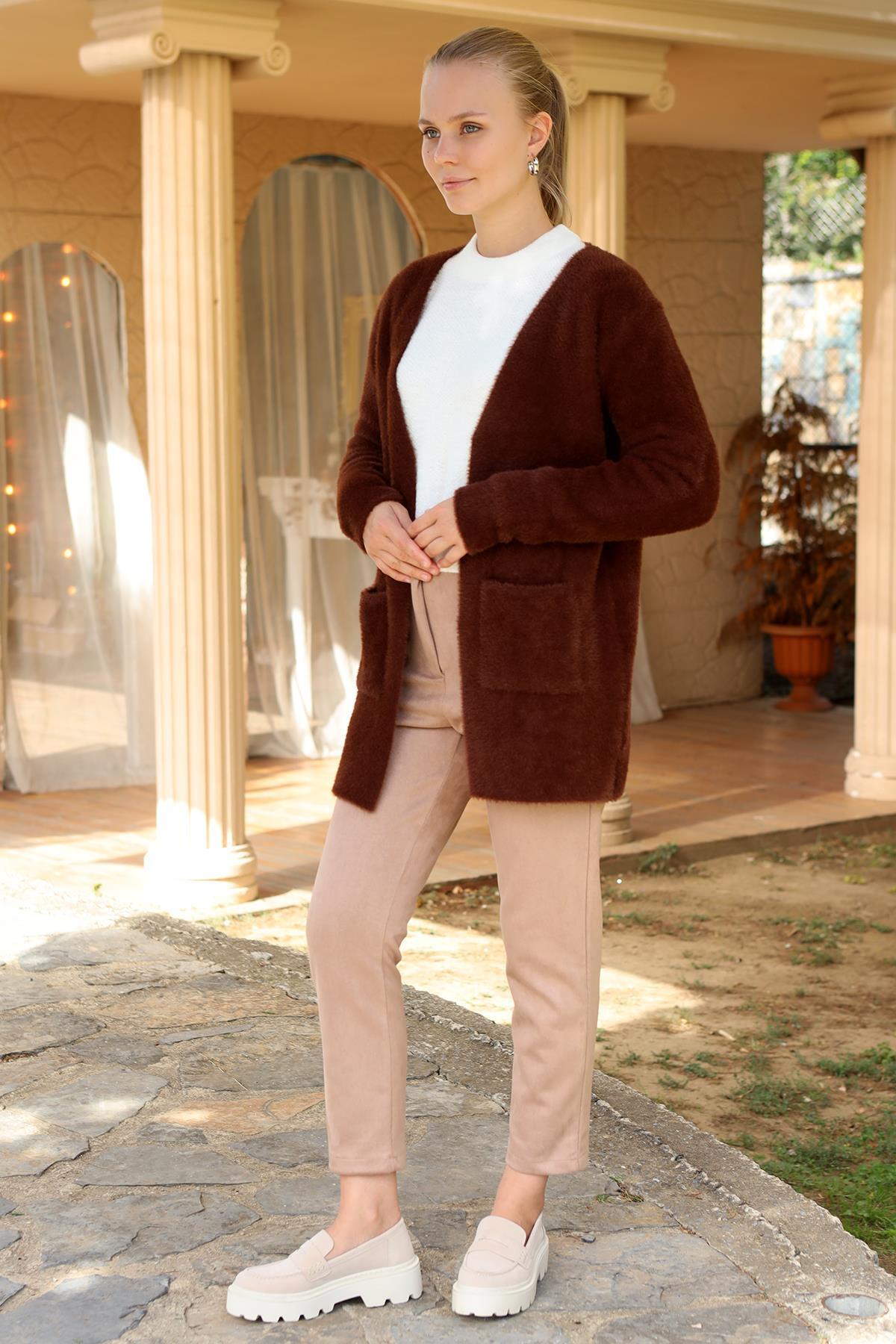 Kahve Cep Detay Yumoş Hırka 560 