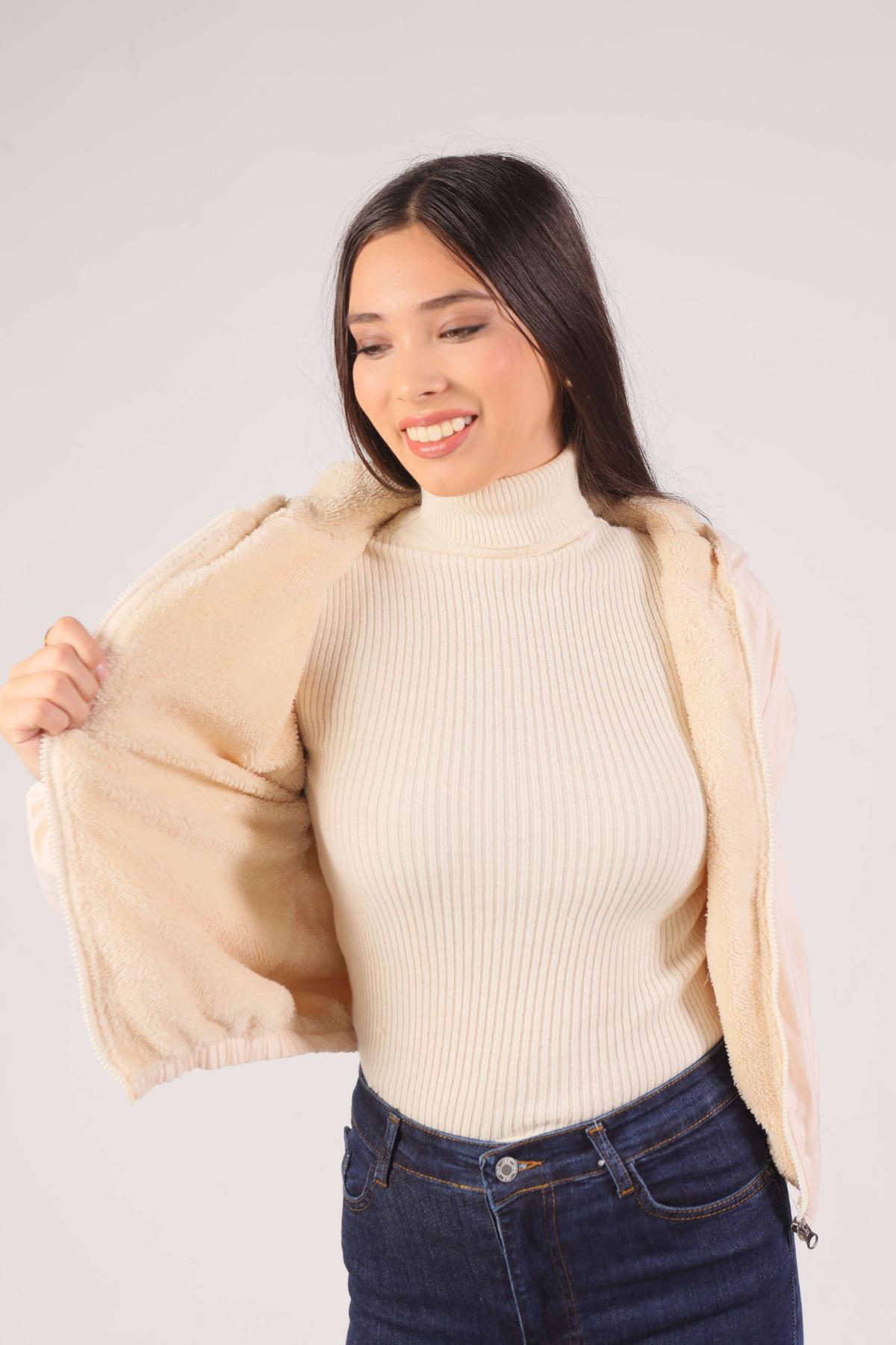 591 İçi Kürklü Kapüşonlu Kısa Ceket Bej - 1