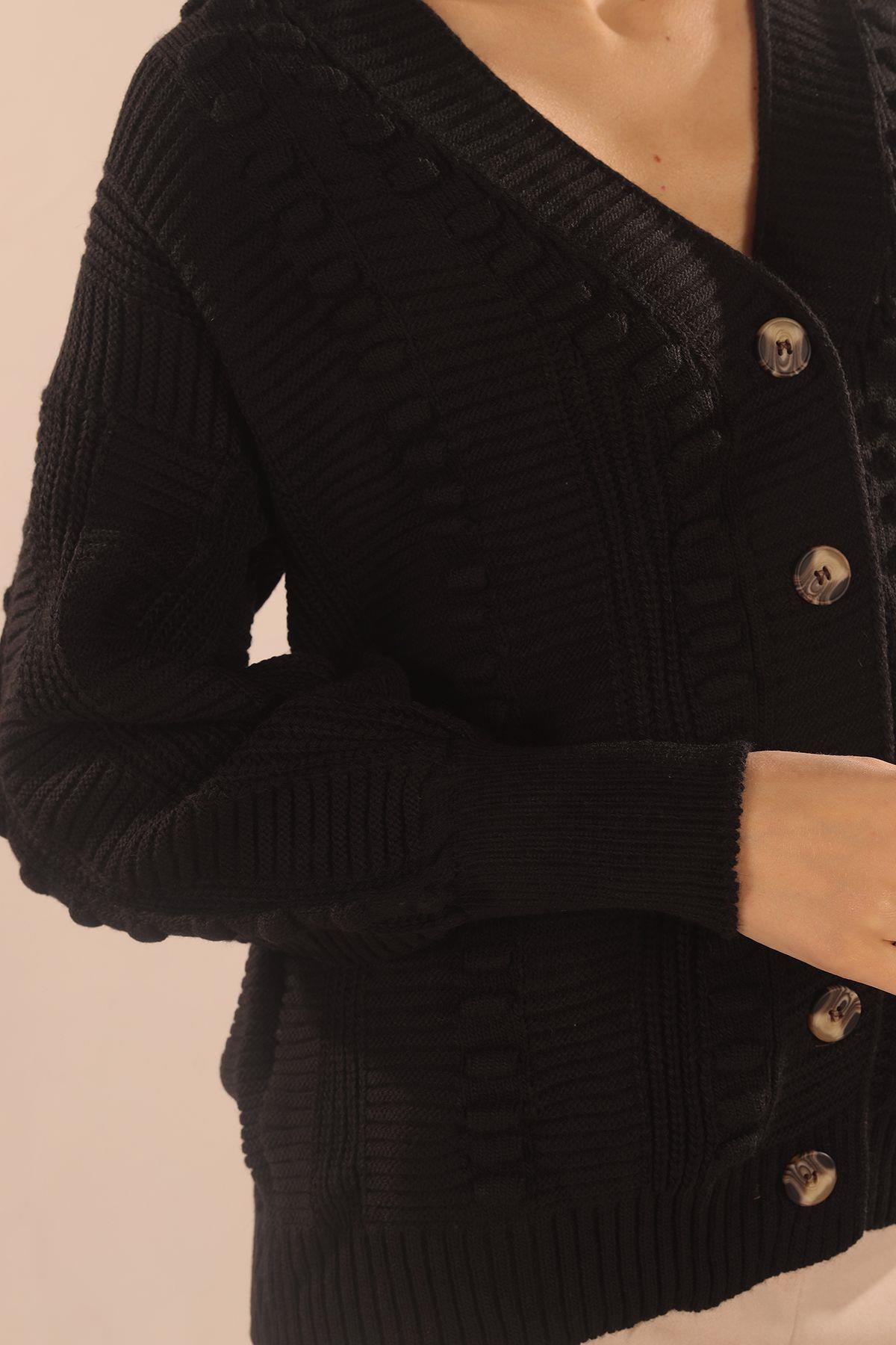 Siyah Düğmeli Balon Kol Hırka 6002 - 4
