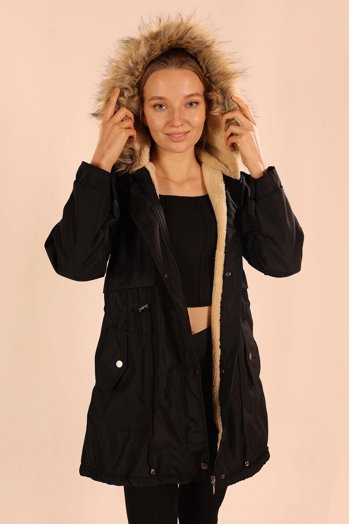 60045 İçi Kürklü Kapüşonlu Mont Siyah - 3