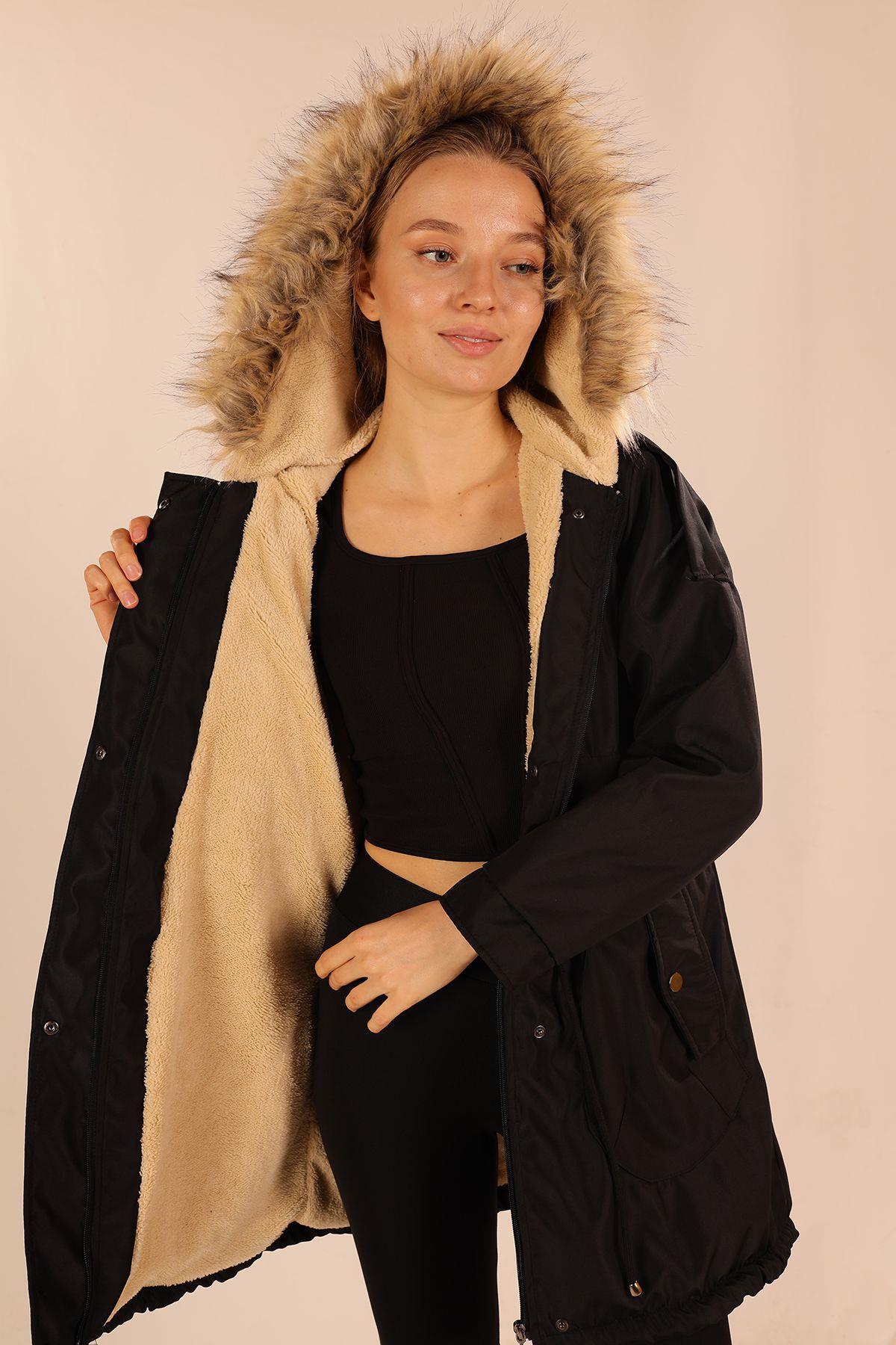 60045 İçi Kürklü Kapüşonlu Mont Siyah - 4