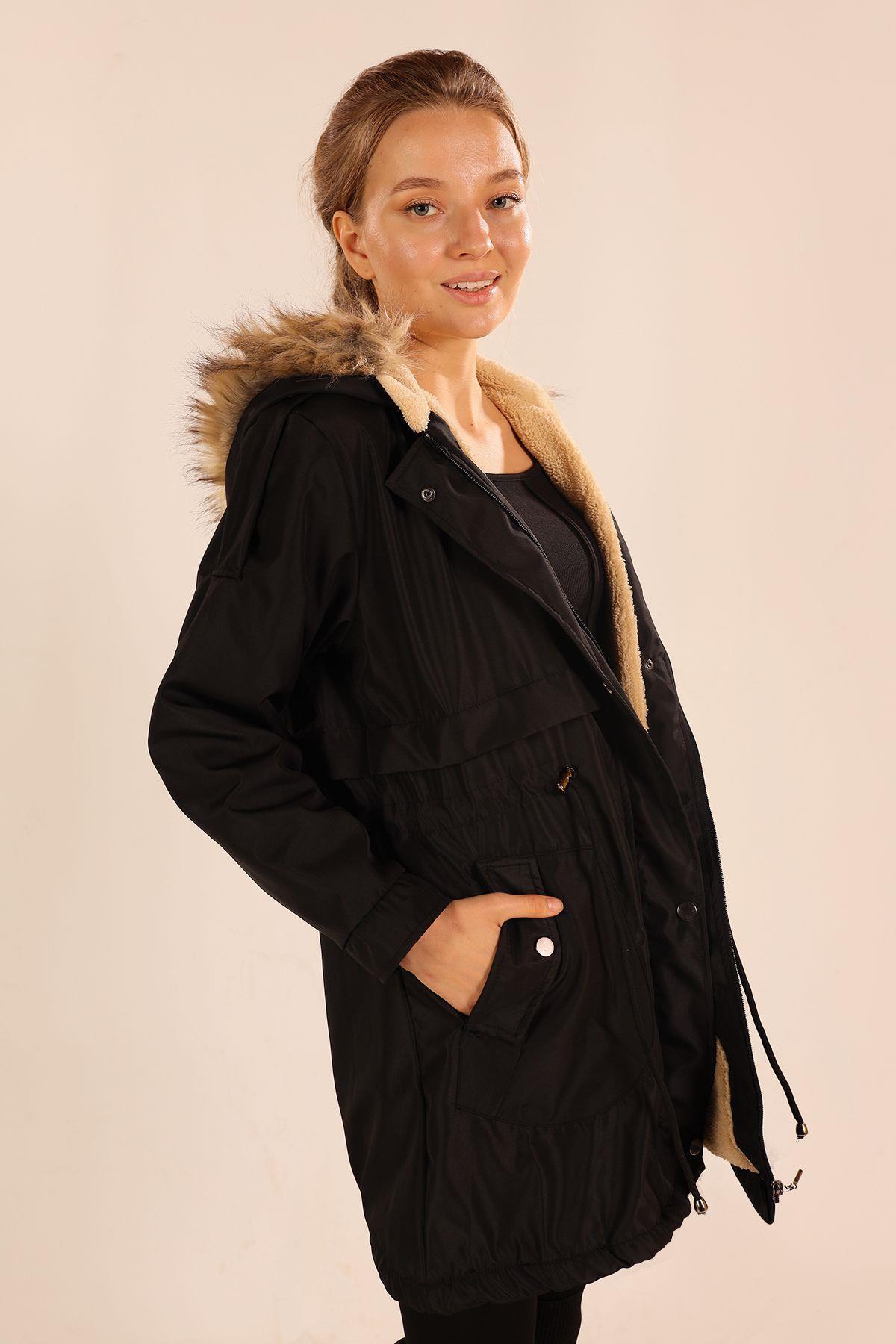 Siyah İçi Kürklü Kapüşonlu Mont 60045 