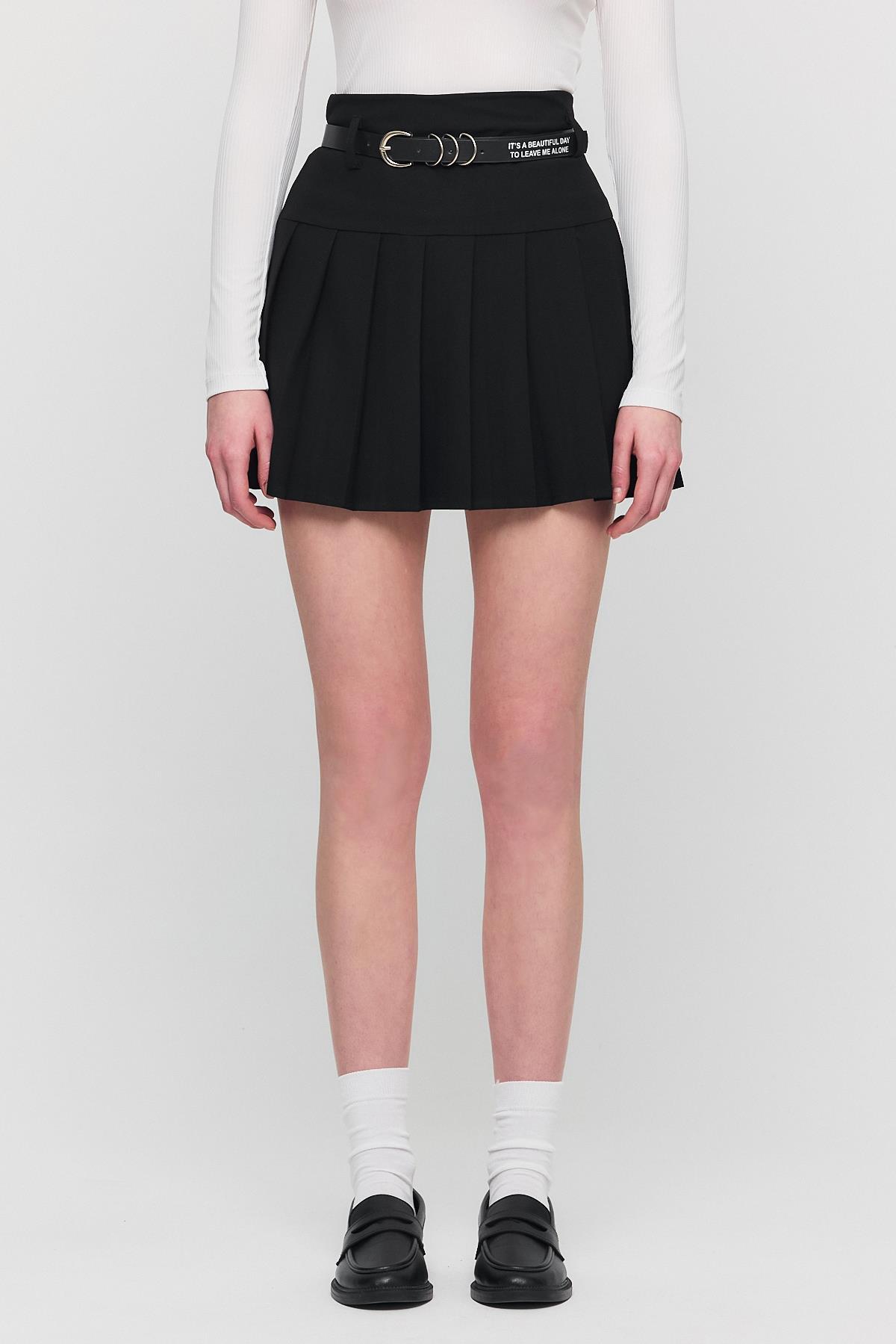 6024 Yazı Kemerli Şortlu Etek Siyah - 3