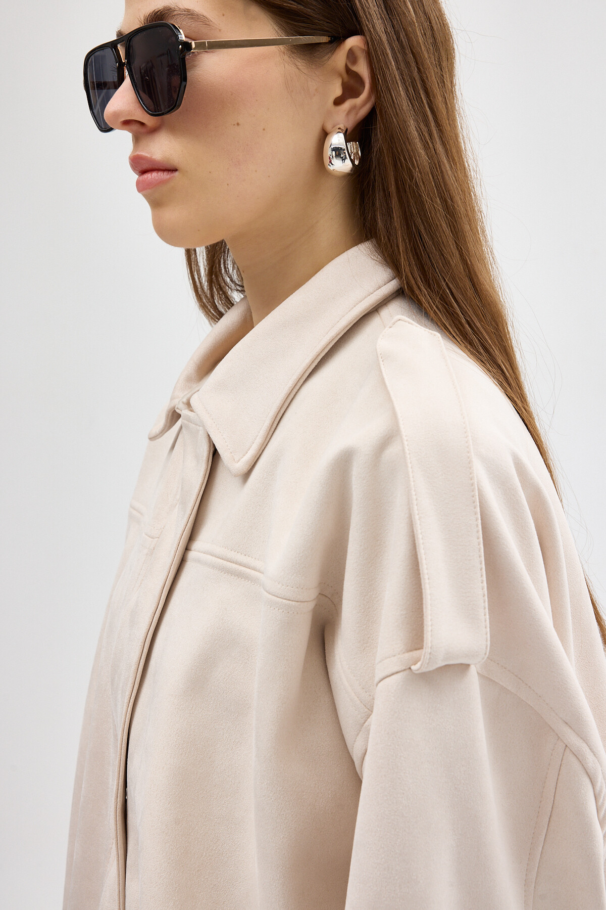 Açık Bej Süet Görünümlü Bel Lastikli Gömlek Yaka Kadın Ceket 60538 - 4