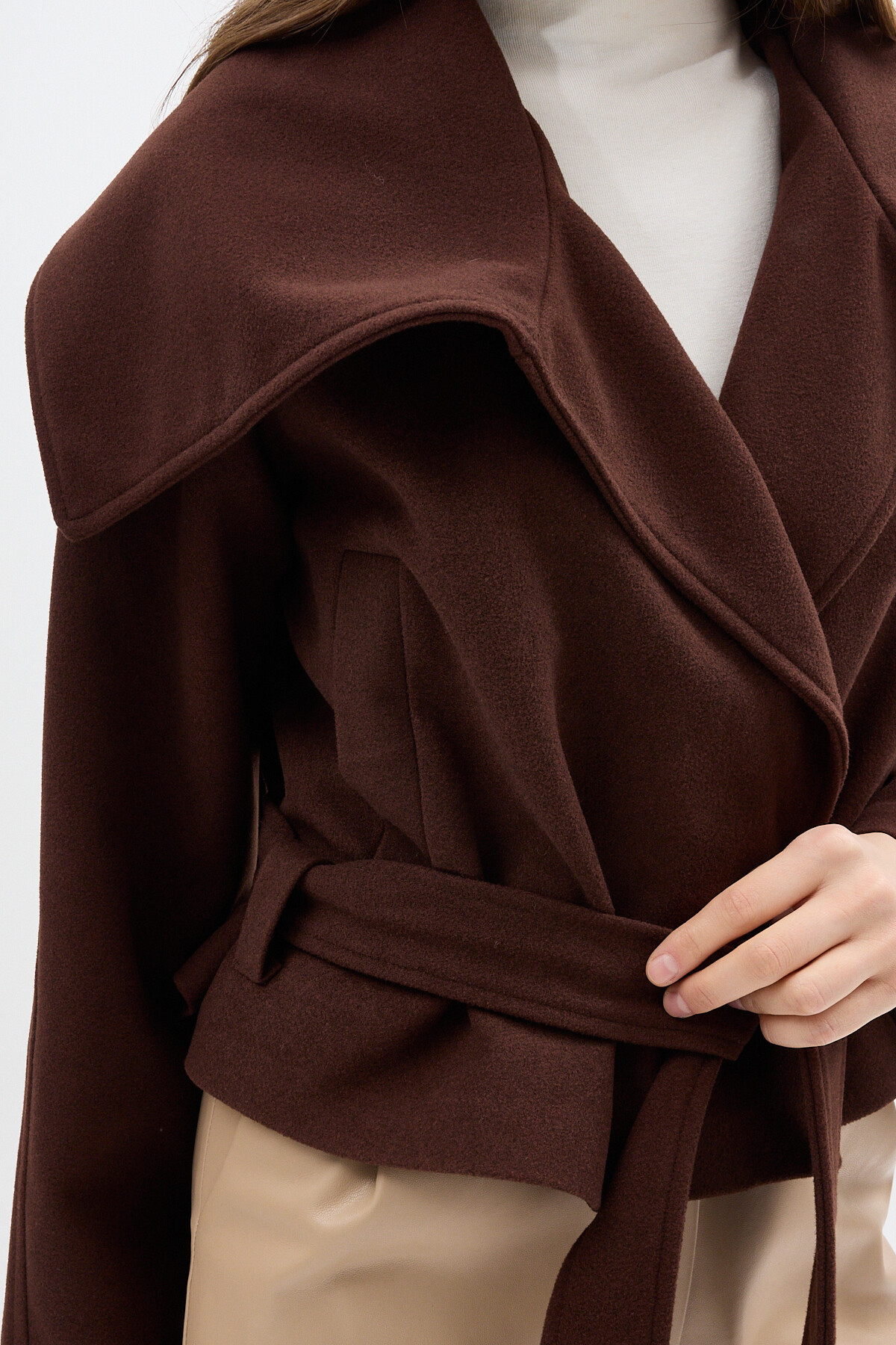 Acı Kahve Geniş Dökümlü Yaka Kuşaklı Kısa Kadın Kaban 60566 - 4