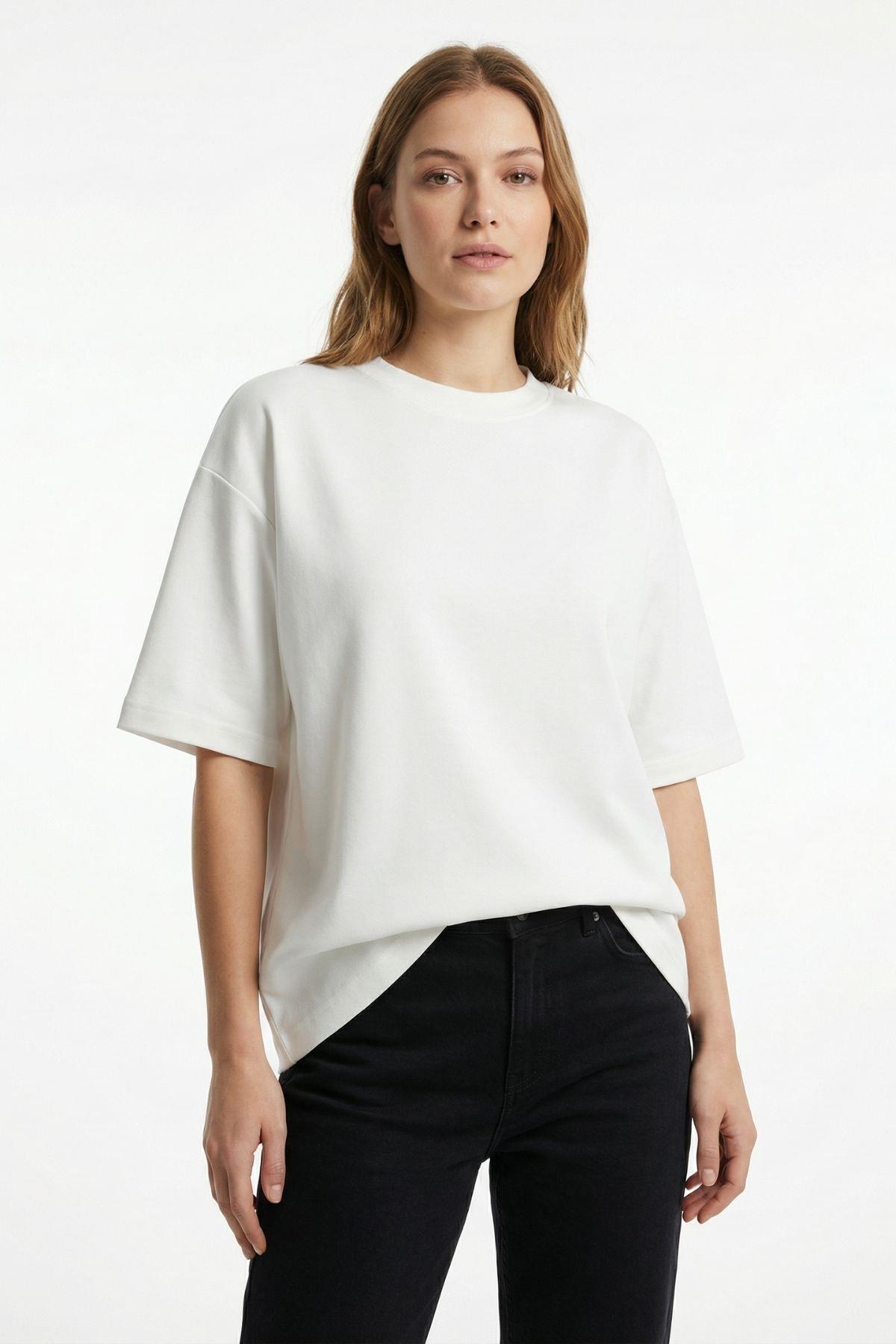 Ekru Bisiklet Yaka Kısa Kol Tişört 6109 