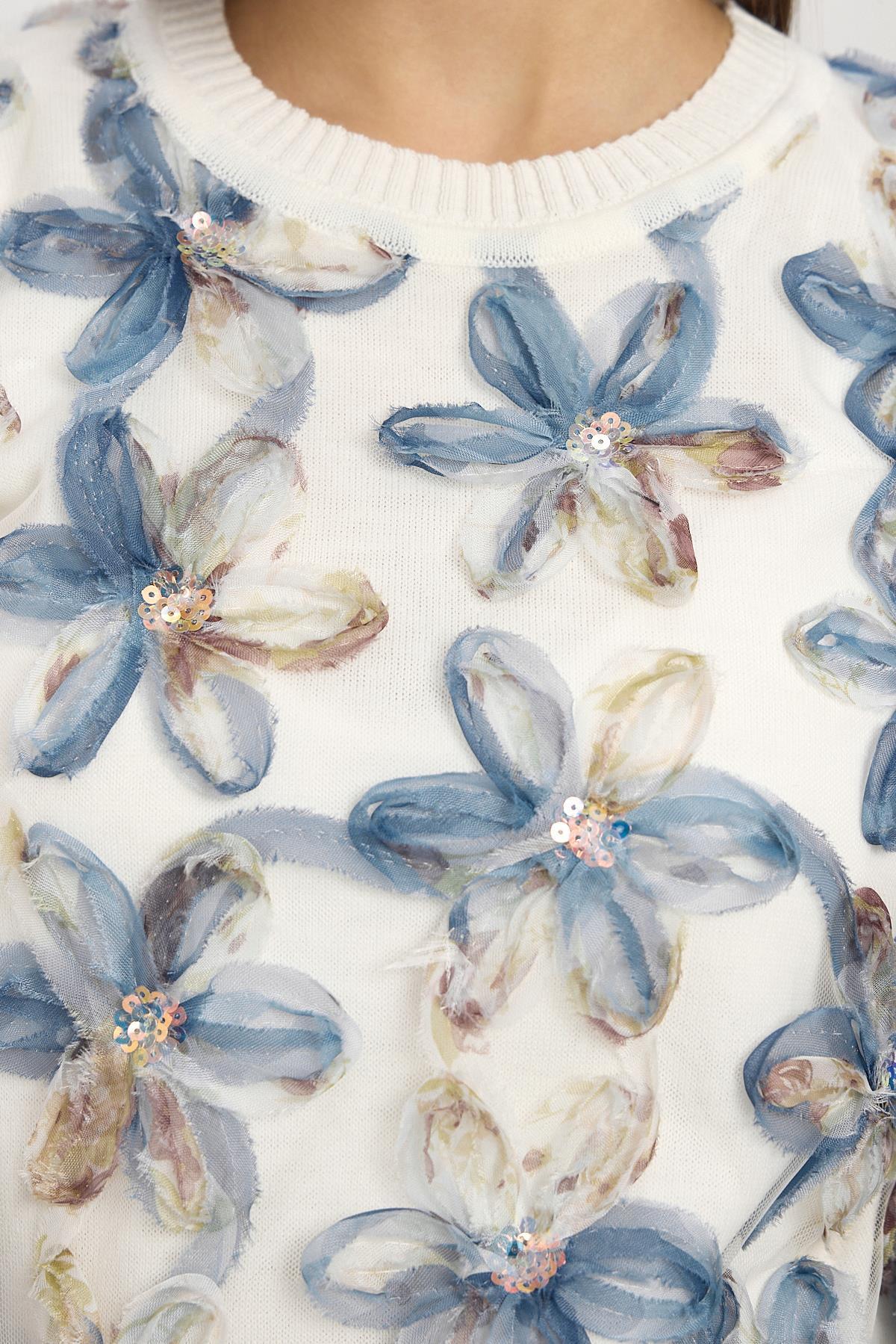 Ekru Çiçek Detay Kazak 6109 - 4