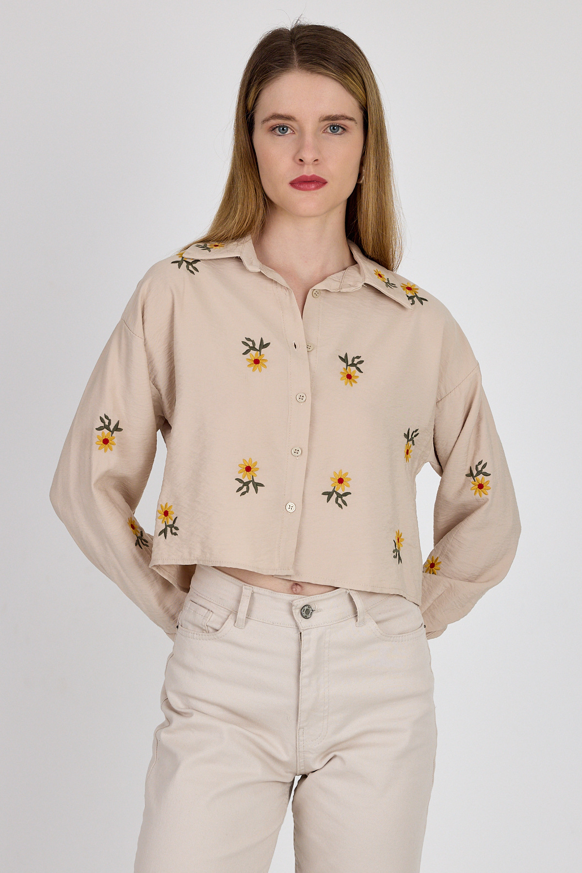 6232 Çiçek Nakışlı Gömlek Bej - 3