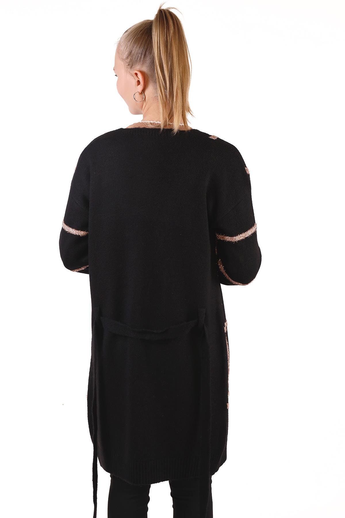 Siyah Sim Detay Yumoş Hırka 652 - 5