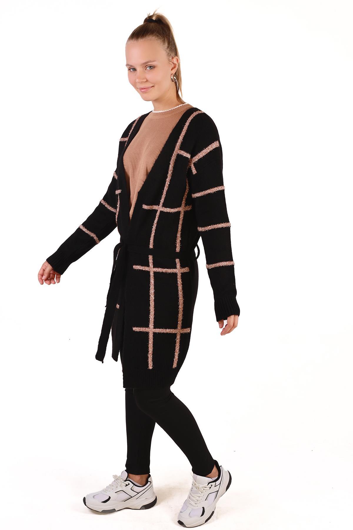 Siyah Sim Detay Yumoş Hırka 652 - 7