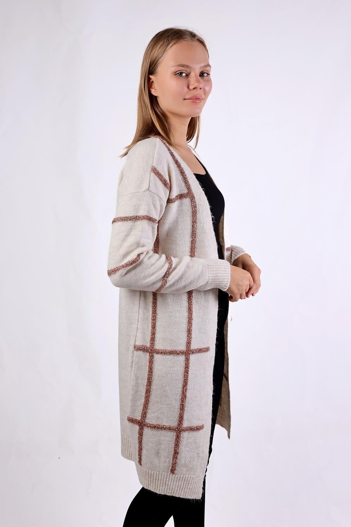 Taş Sim Detay Yumoş Hırka 652 - 3