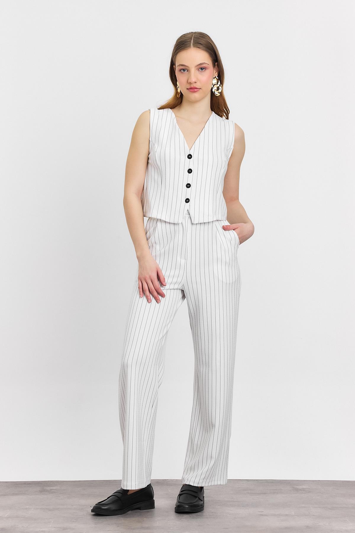 Ekru Önü Düğmeli Çizgili Yelek Takım 6622A - 1