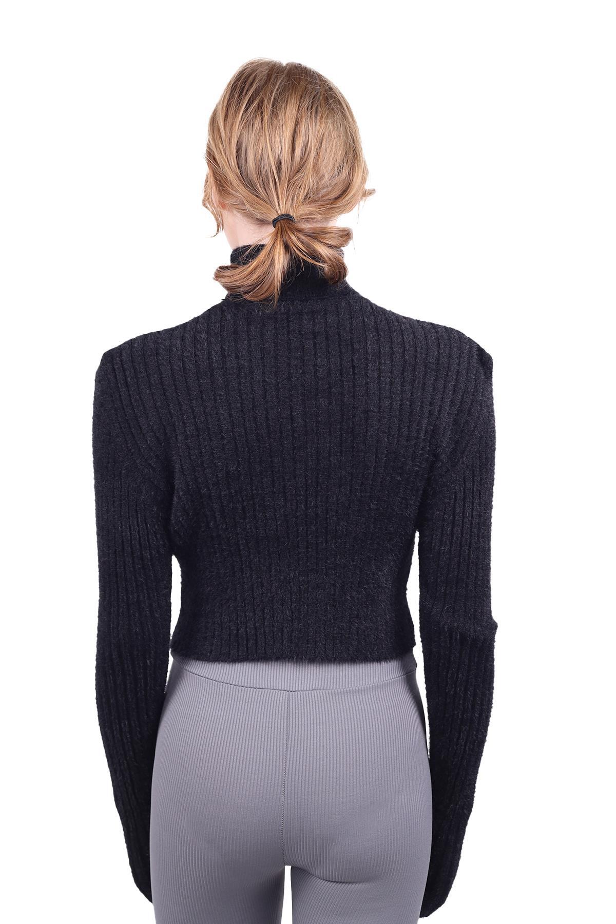 Siyah Boğazlı Kol Taş Detay Yumoş Kazak 6627 - 5