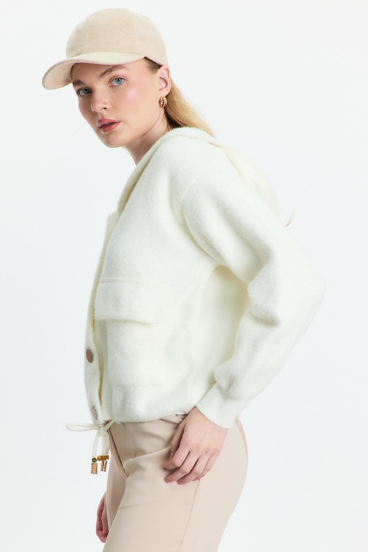 6642 Kapüşönlü Cepli Ceket Kemik - RAYS