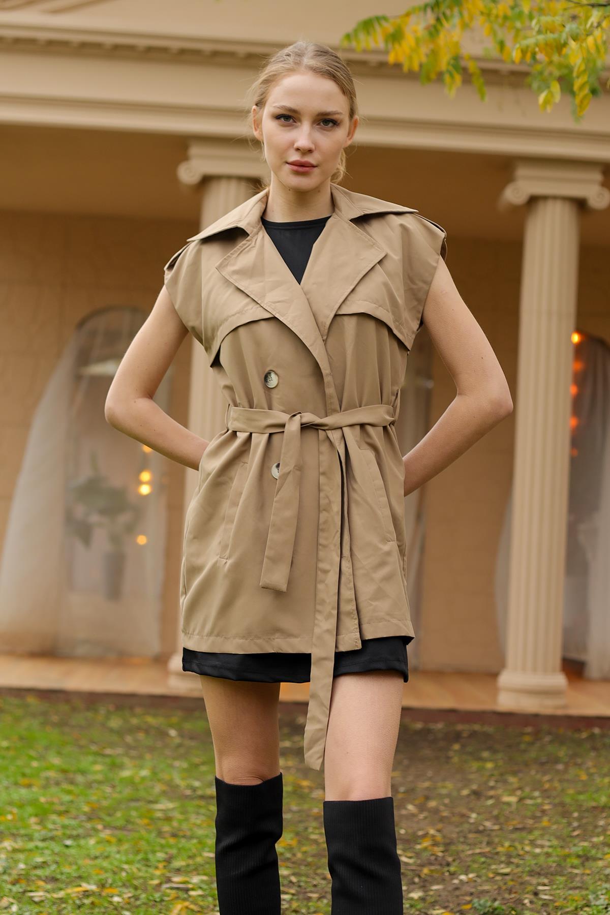 Vizon Parça Detay Düğmeli Yelek 6728A - 1