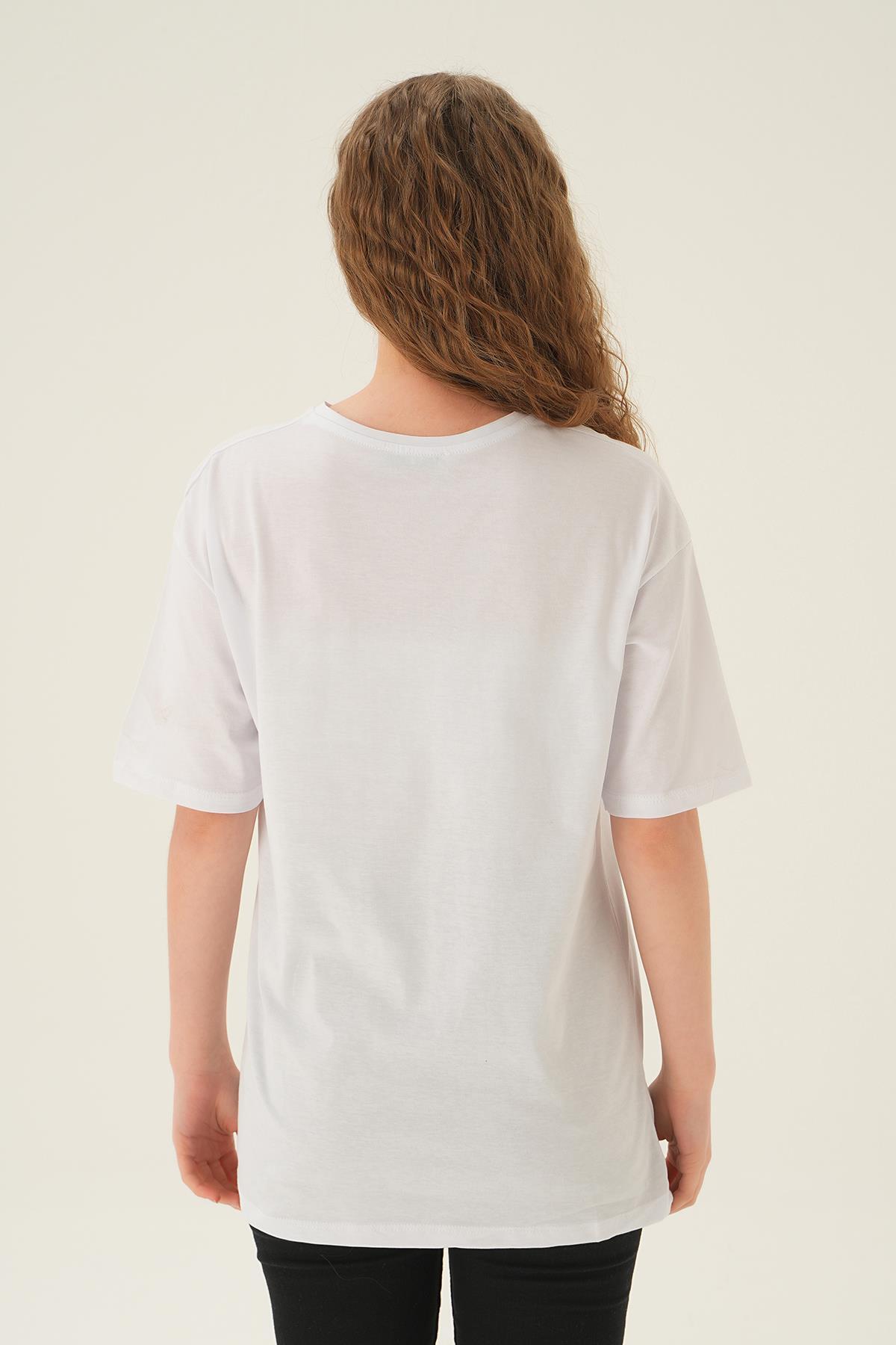 Beyaz NY İşlemeli Tişört 6744 - 5