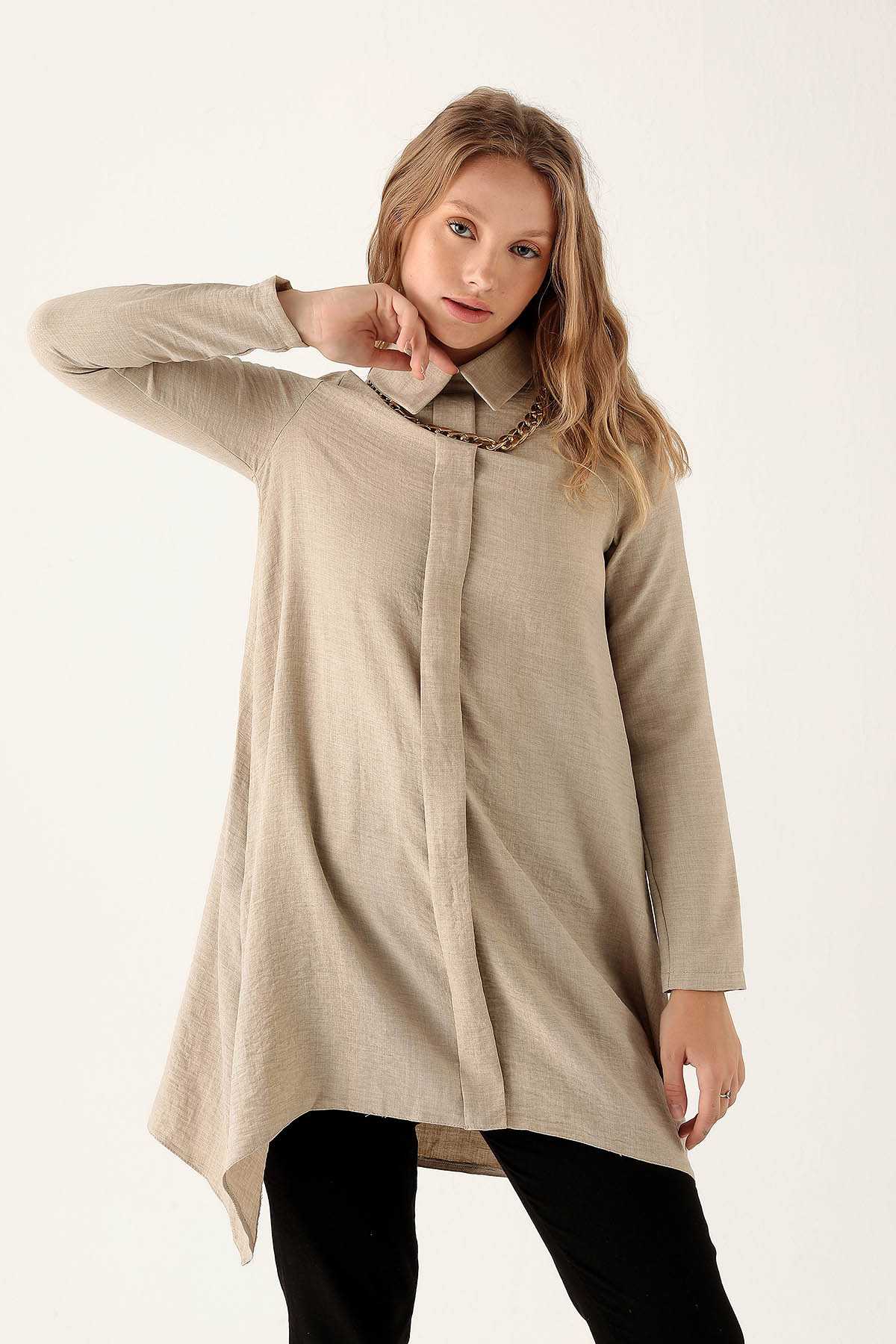 6748A Kolye Detay Tunik Bej 